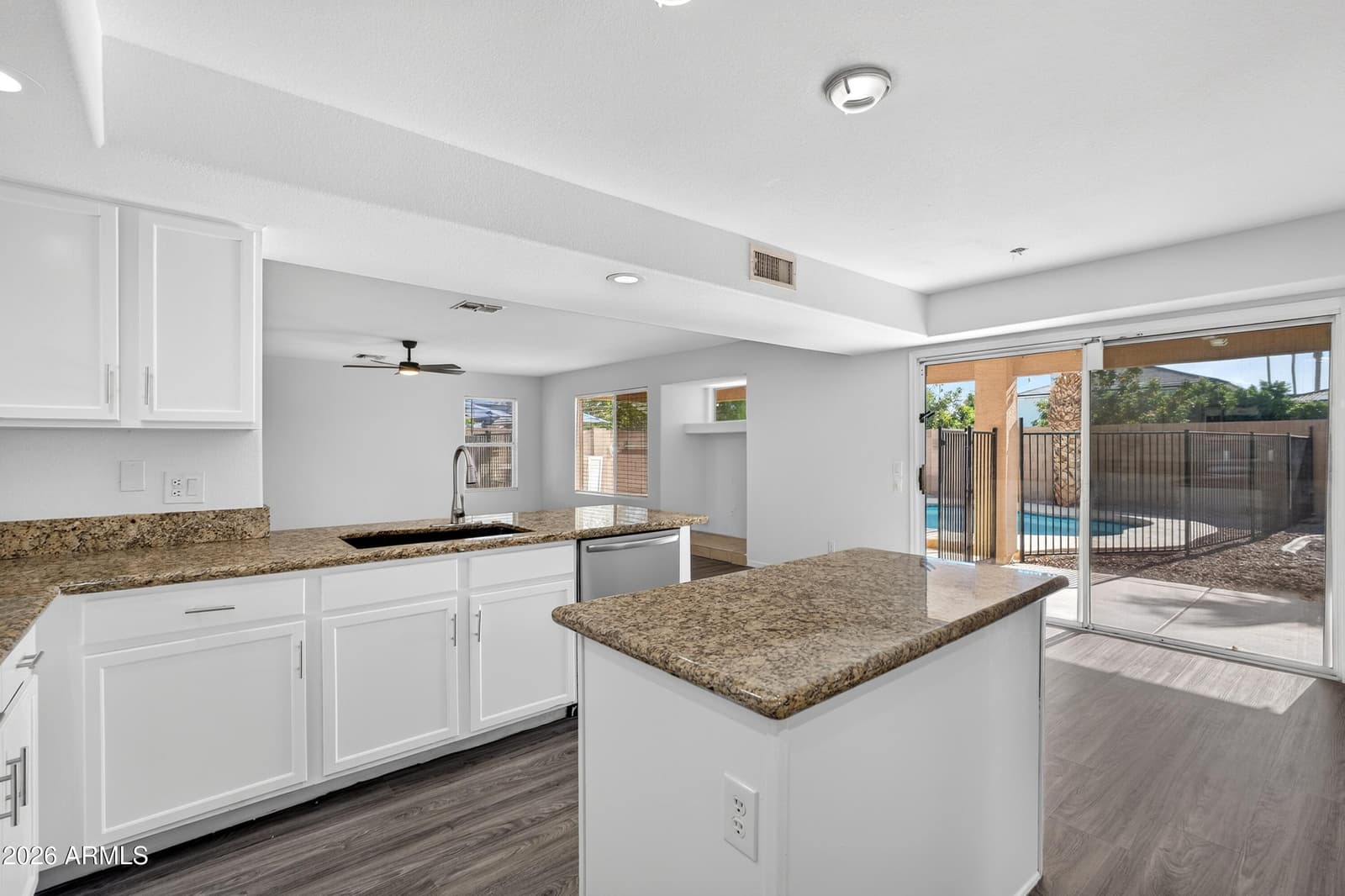716 S CARDINAL Street, Gilbert, AZ 85296 — photo 21 of 62