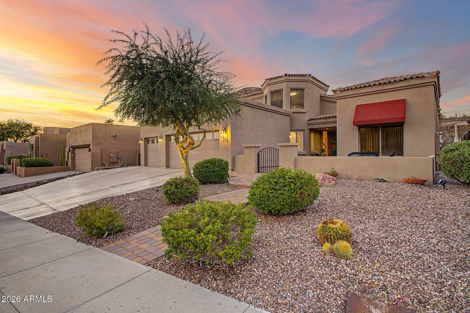 6022 W Robin Lane, Glendale, AZ 85310 — photo 13 of 82