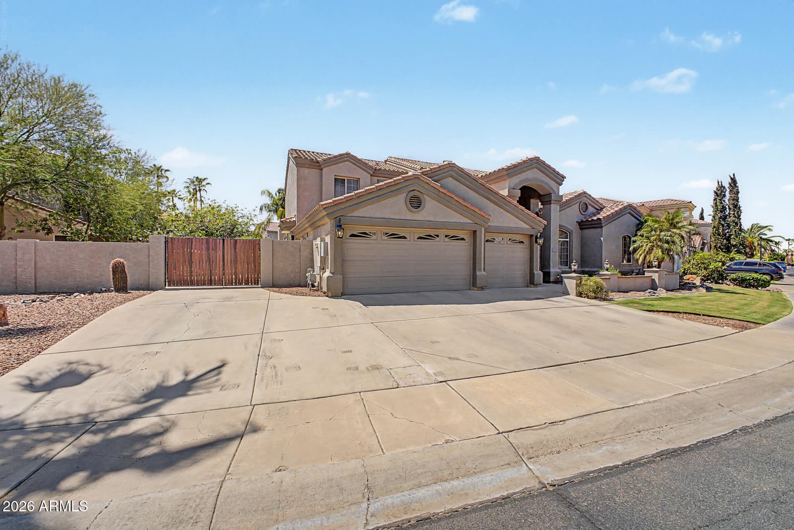 496 N MONDEL Drive, Gilbert, AZ 85233 — photo 3 of 63