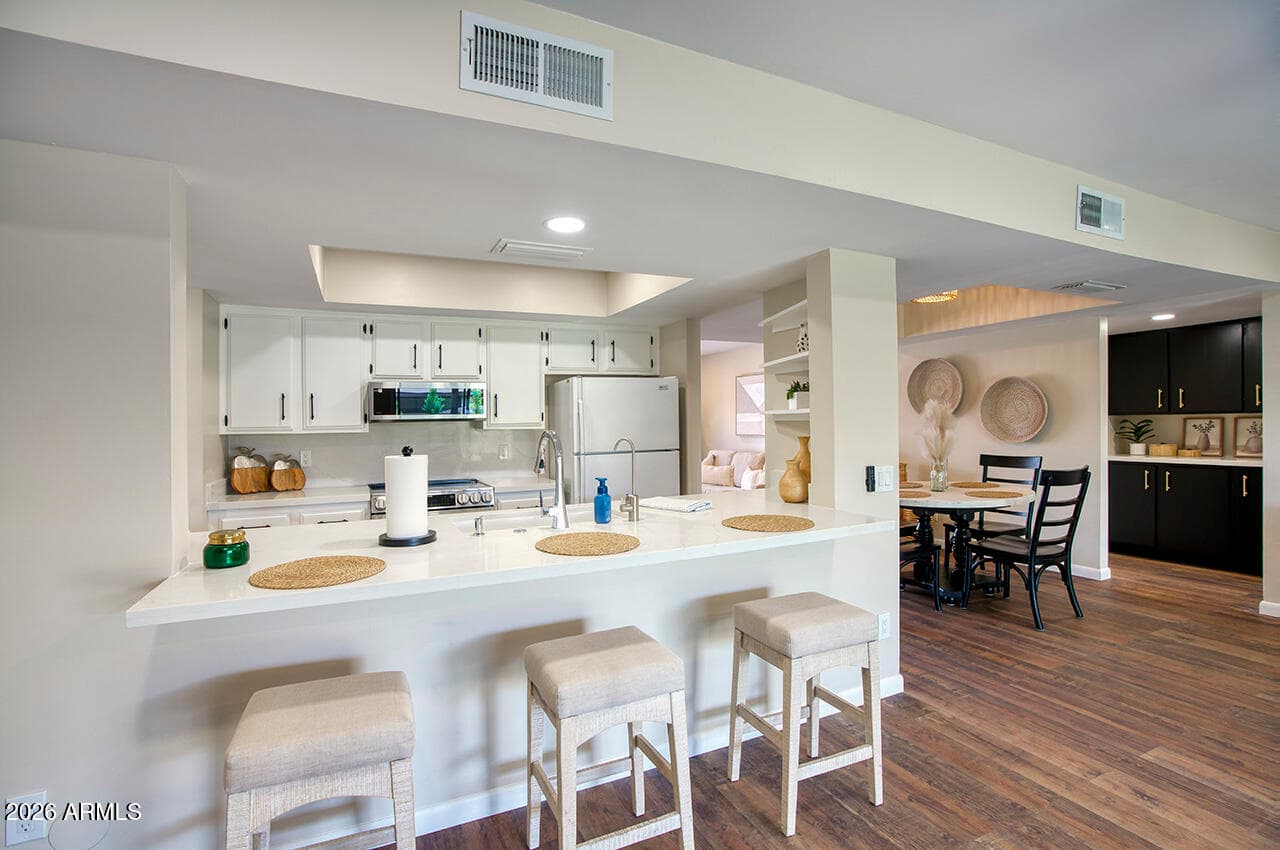 5215 W VIA CAMILLE, Glendale, AZ 85306 — photo 12 of 29