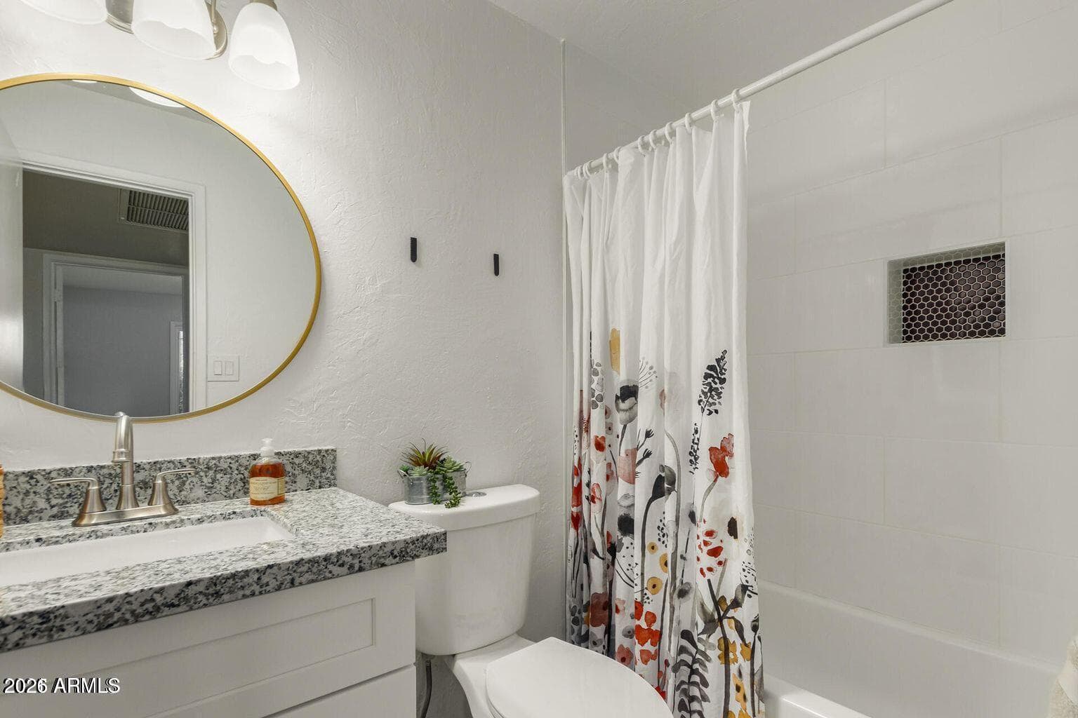 14436 N 34TH Place, Phoenix, AZ 85032 — photo 8 of 9