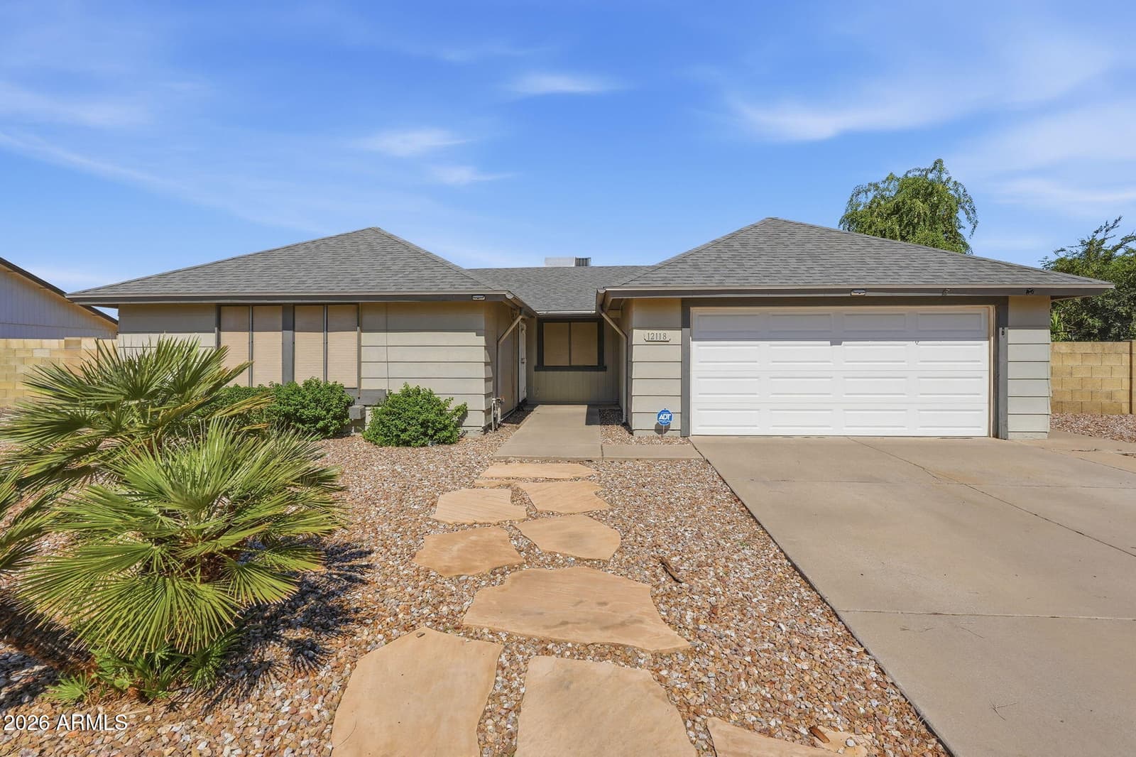 12118 S KI Road, Phoenix, AZ 85044 — photo 1 of 31
