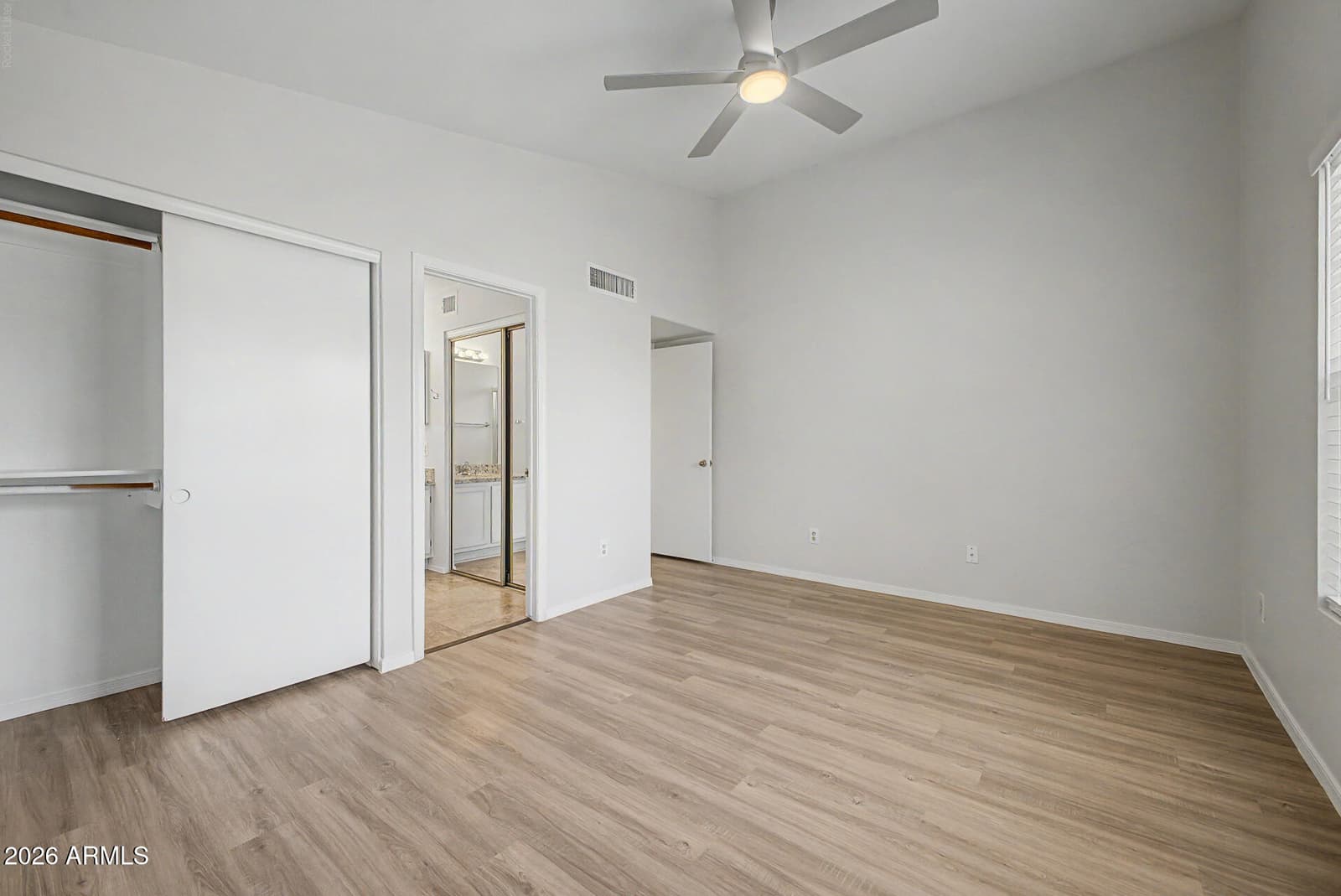 1006 W REDONDO Drive, Gilbert, AZ 85233 — photo 16 of 34