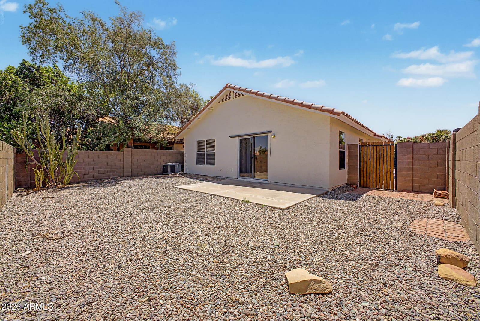 1006 W REDONDO Drive, Gilbert, AZ 85233 — photo 24 of 34
