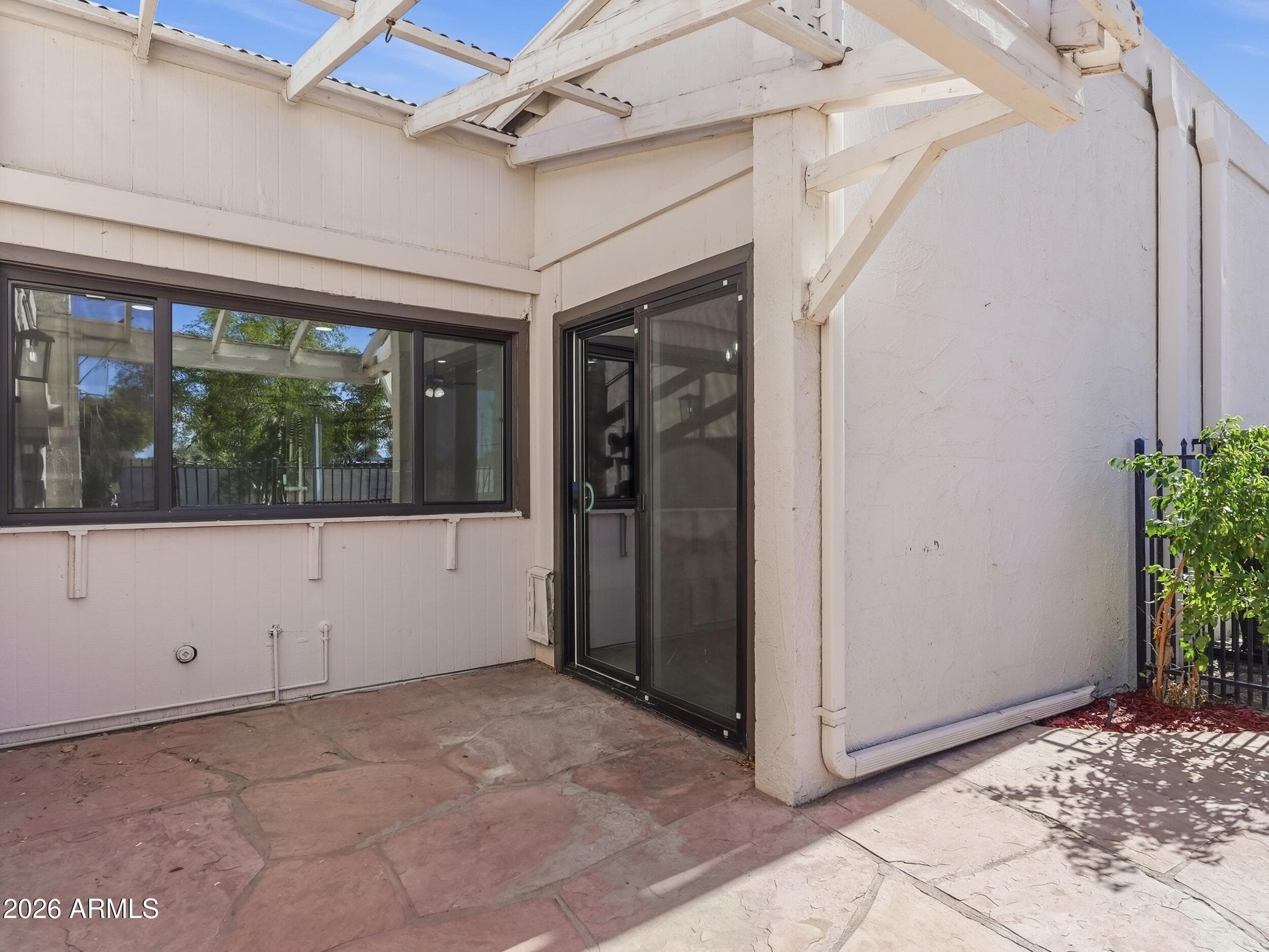 326 E HUNTINGTON Drive, Tempe, AZ 85282 — photo 6 of 25