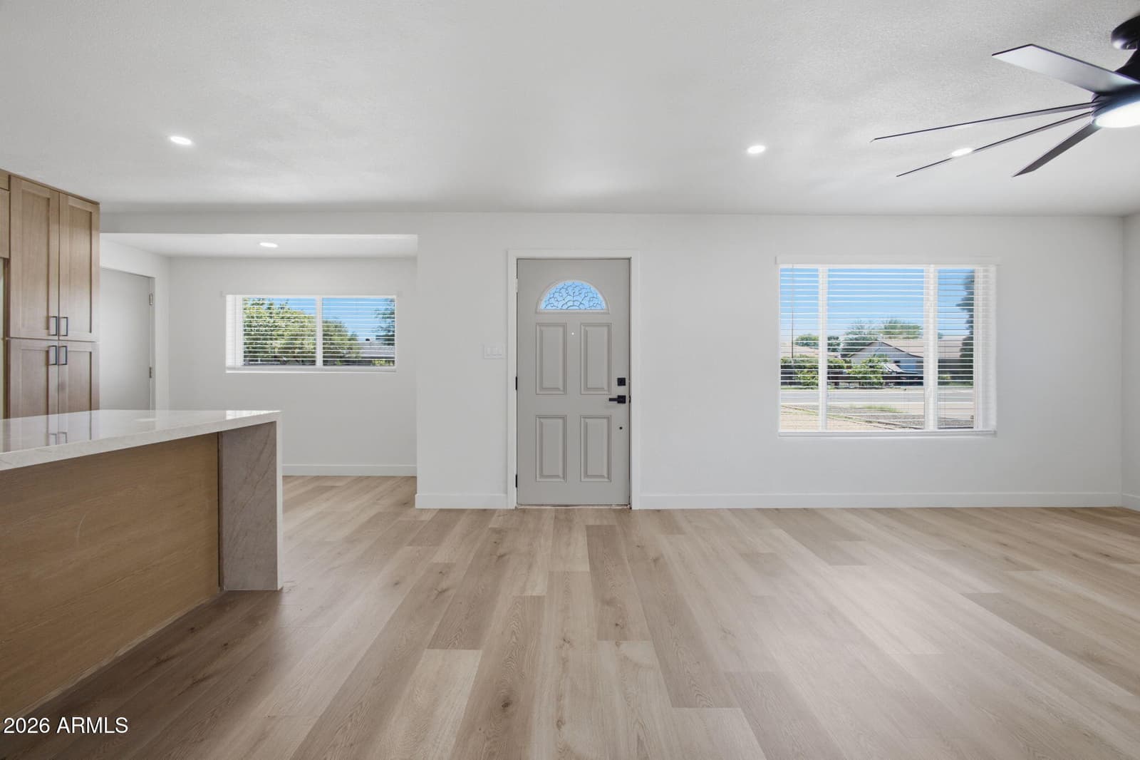2232 E MITCHELL Drive, Phoenix, AZ 85016 — photo 8 of 35