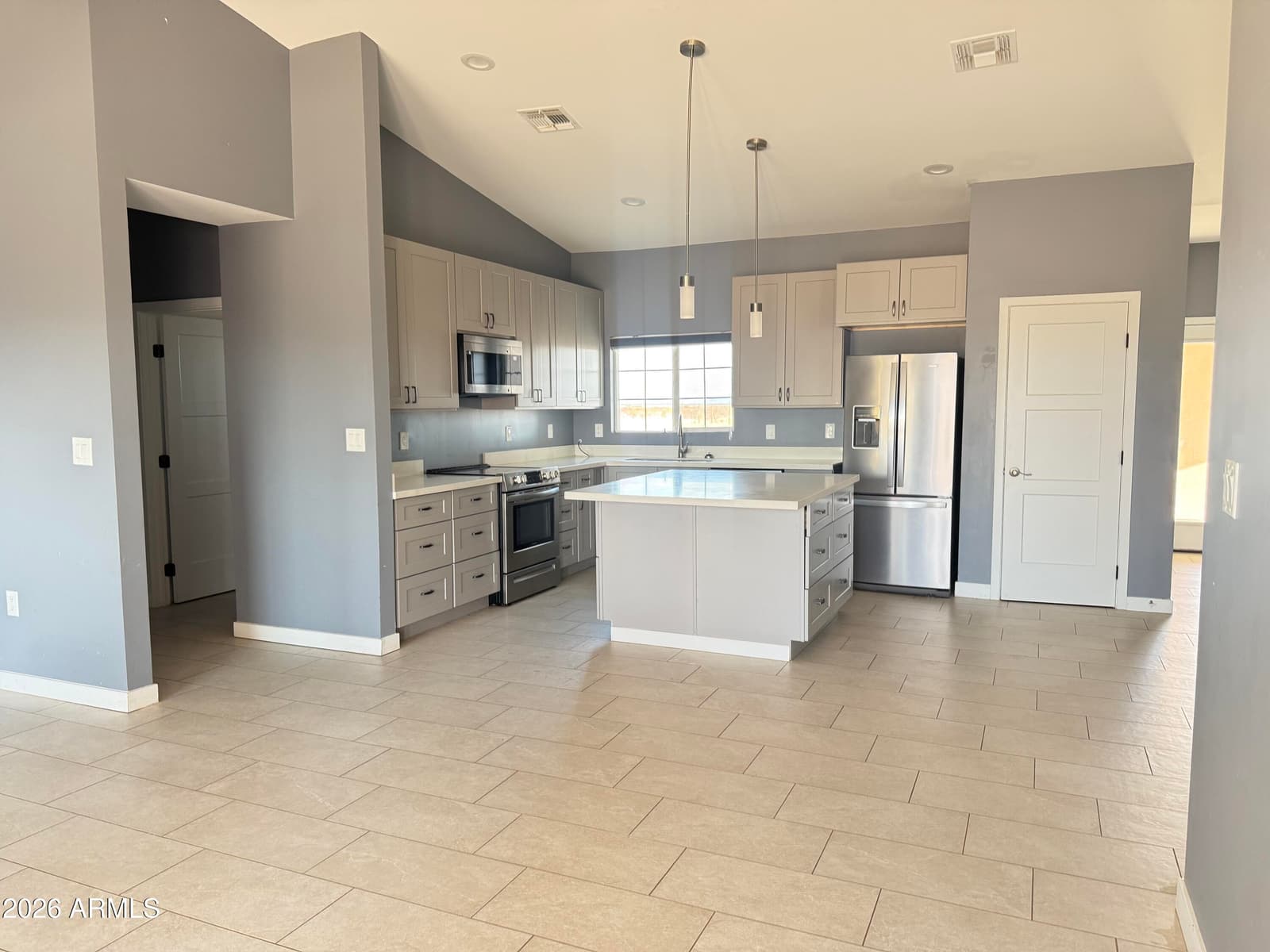 37117 W Raymond Street, Tonopah, AZ 85354 — photo 13 of 29