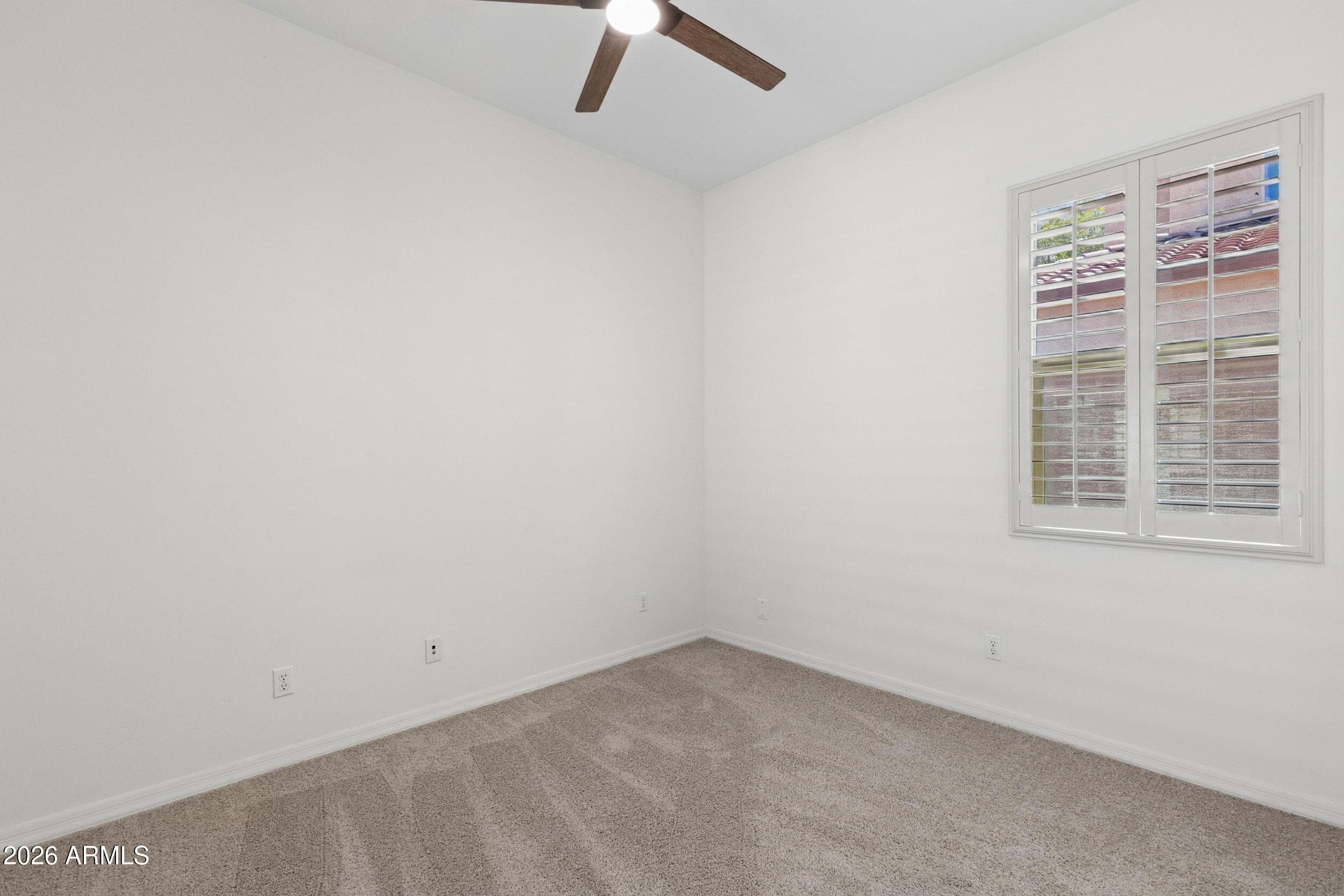 662 E Torrey Pines Place, Chandler, AZ 85249 — photo 14 of 71