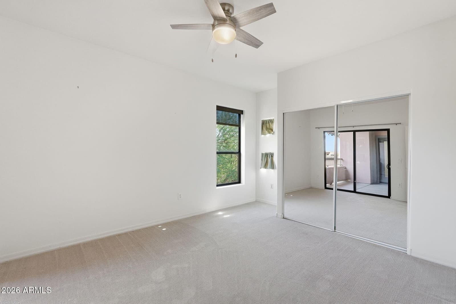 20660 N 40TH Street 2096, Phoenix, AZ 85050 — photo 11 of 24