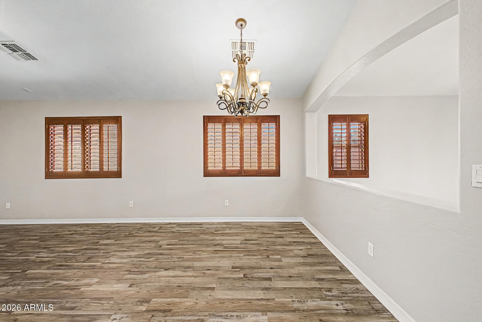 11143 W MARIPOSA Drive, Phoenix, AZ 85037 — photo 4 of 34