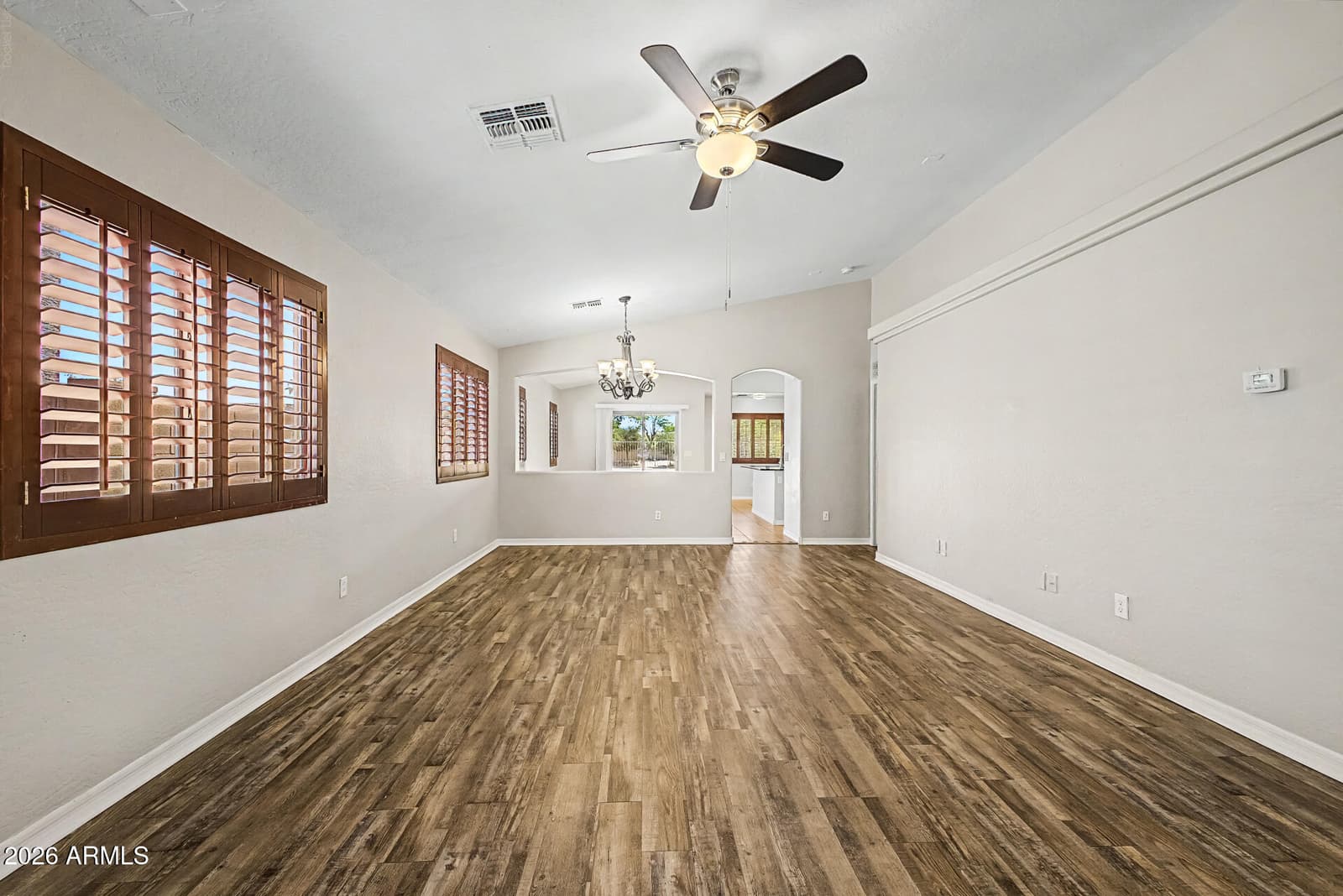 11143 W MARIPOSA Drive, Phoenix, AZ 85037 — photo 11 of 34
