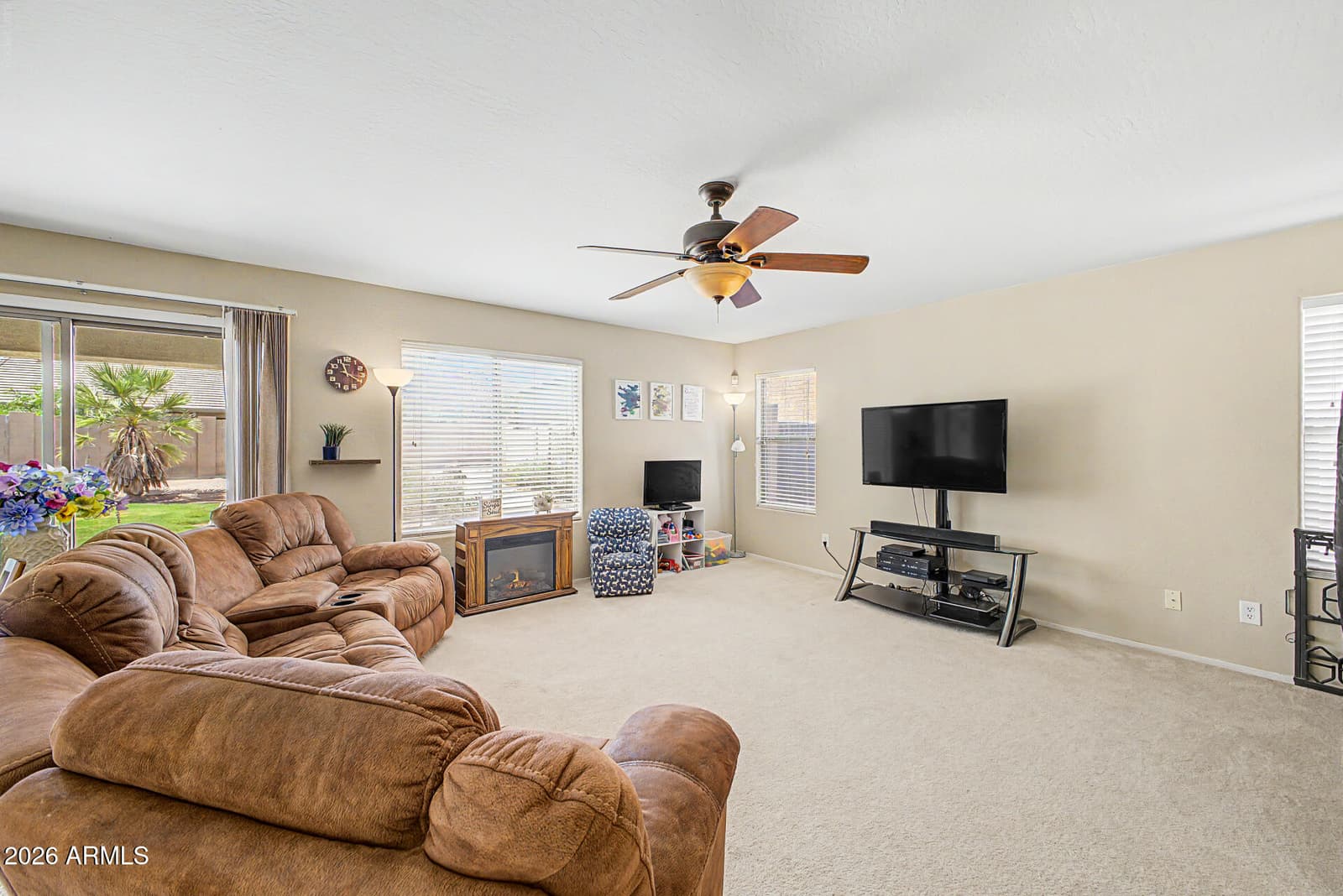 2551 W Sunset Way, San Tan Valley, AZ 85144 — photo 11 of 38