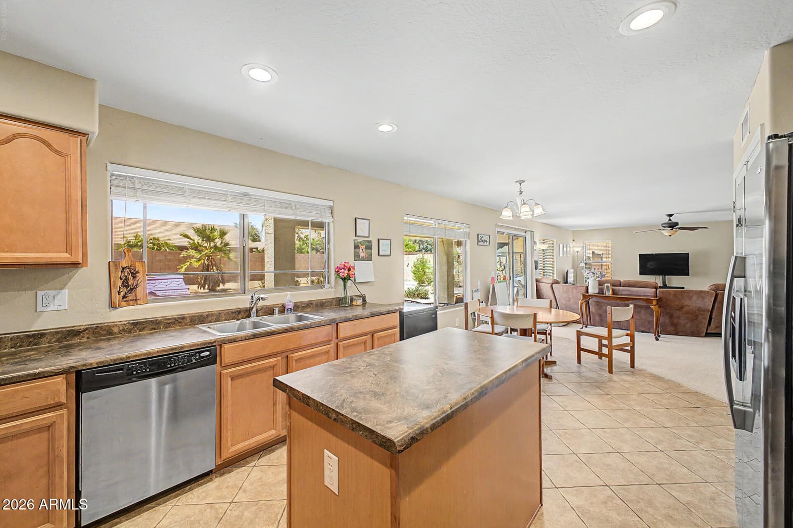 2551 W Sunset Way, San Tan Valley, AZ 85144 — photo 17 of 38