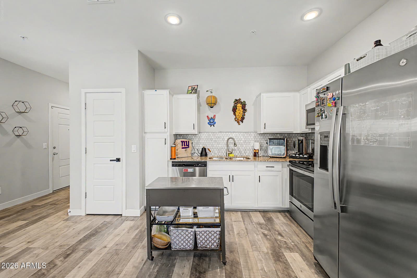 8176 N 22ND Drive, Phoenix, AZ 85021 — photo 9 of 44