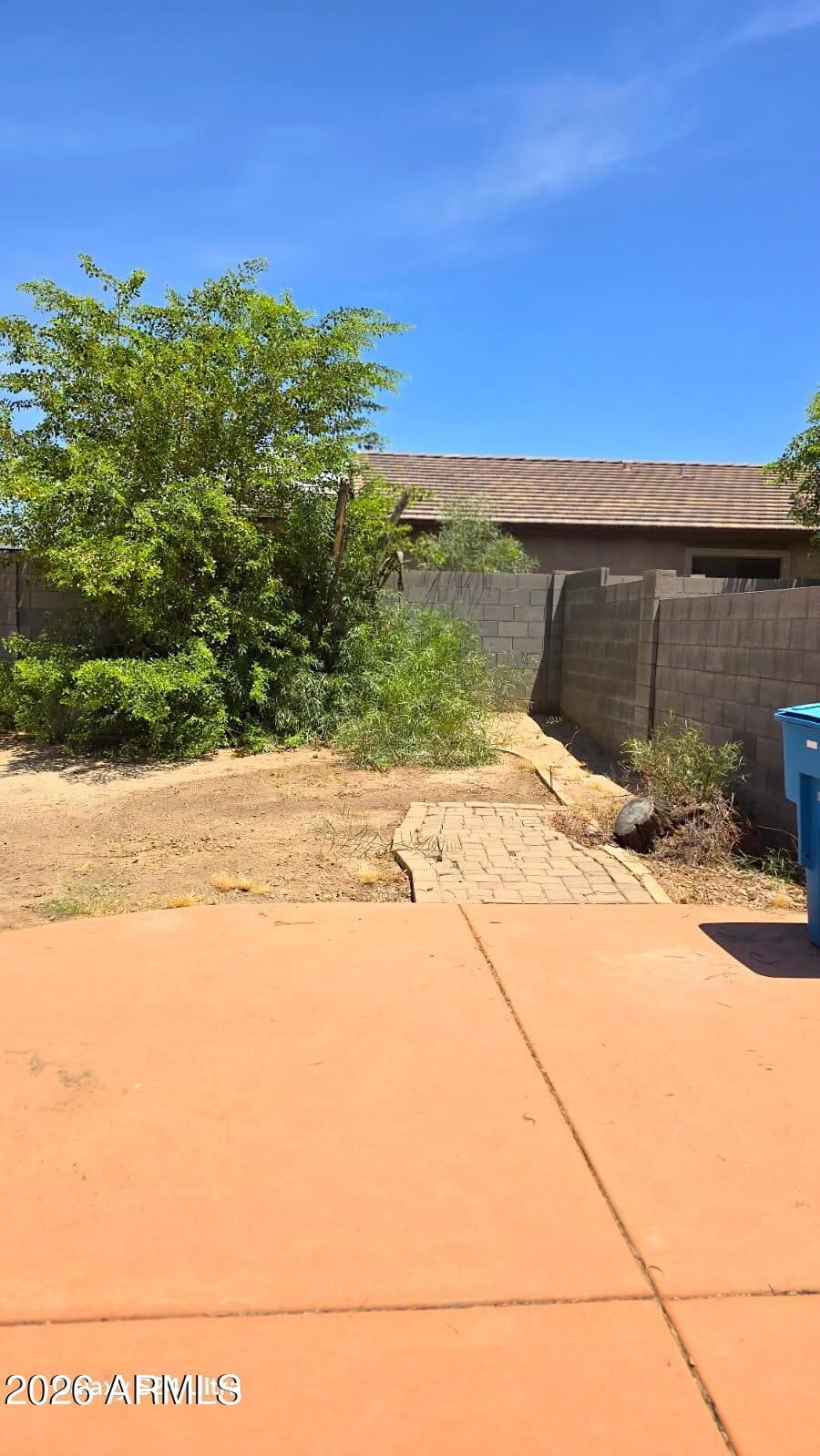 5227 S 10TH Avenue, Phoenix, AZ 85041 — photo 10 of 10