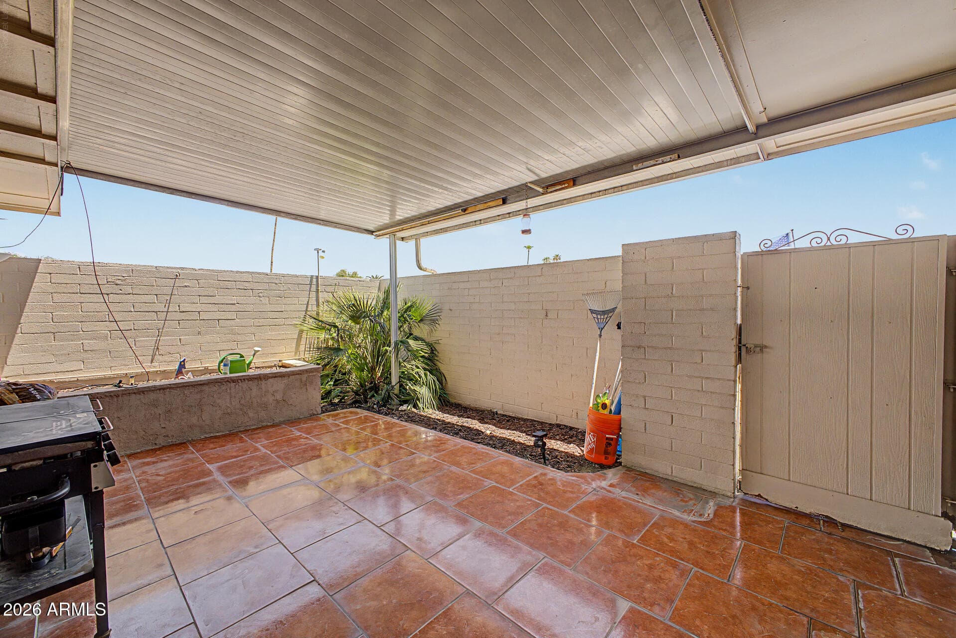 14039 N PALM RIDGE Drive W, Sun City, AZ 85351 — photo 6 of 31
