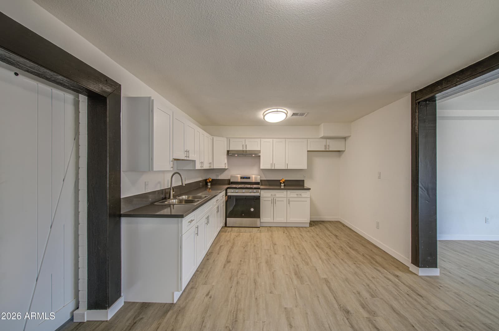 4832 W HUBBELL Street, Phoenix, AZ 85035 — photo 10 of 50