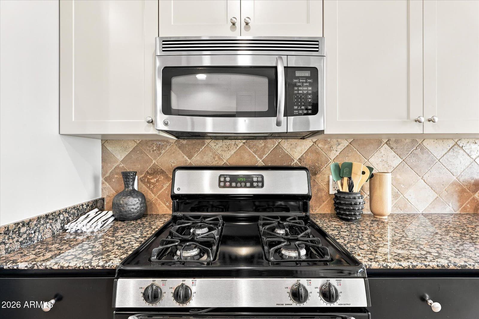 2302 N CENTRAL Avenue 313, Phoenix, AZ 85004 — photo 12 of 52