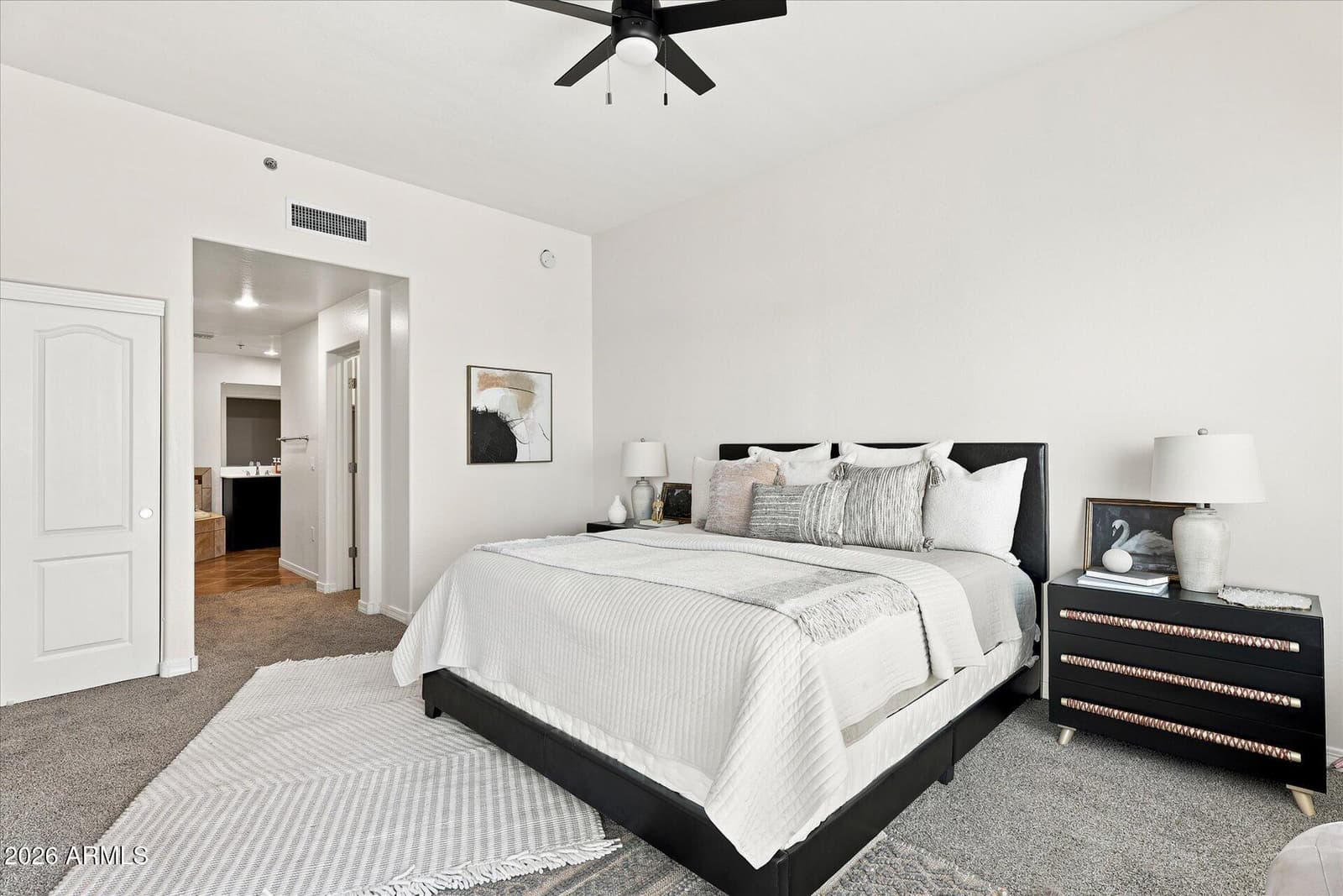 2302 N CENTRAL Avenue 313, Phoenix, AZ 85004 — photo 18 of 52