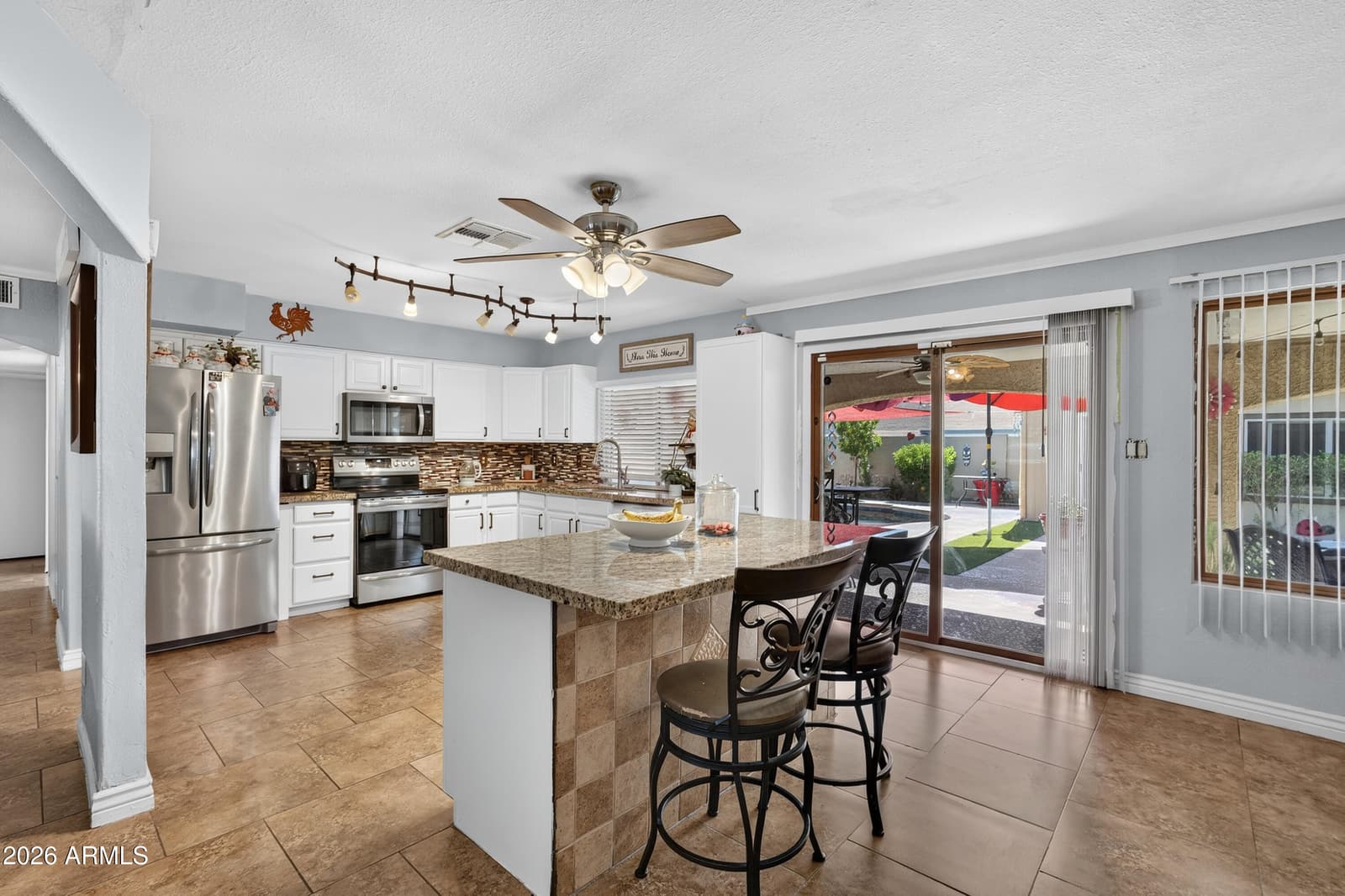 4832 N 63RD Drive, Phoenix, AZ 85033 — photo 14 of 46