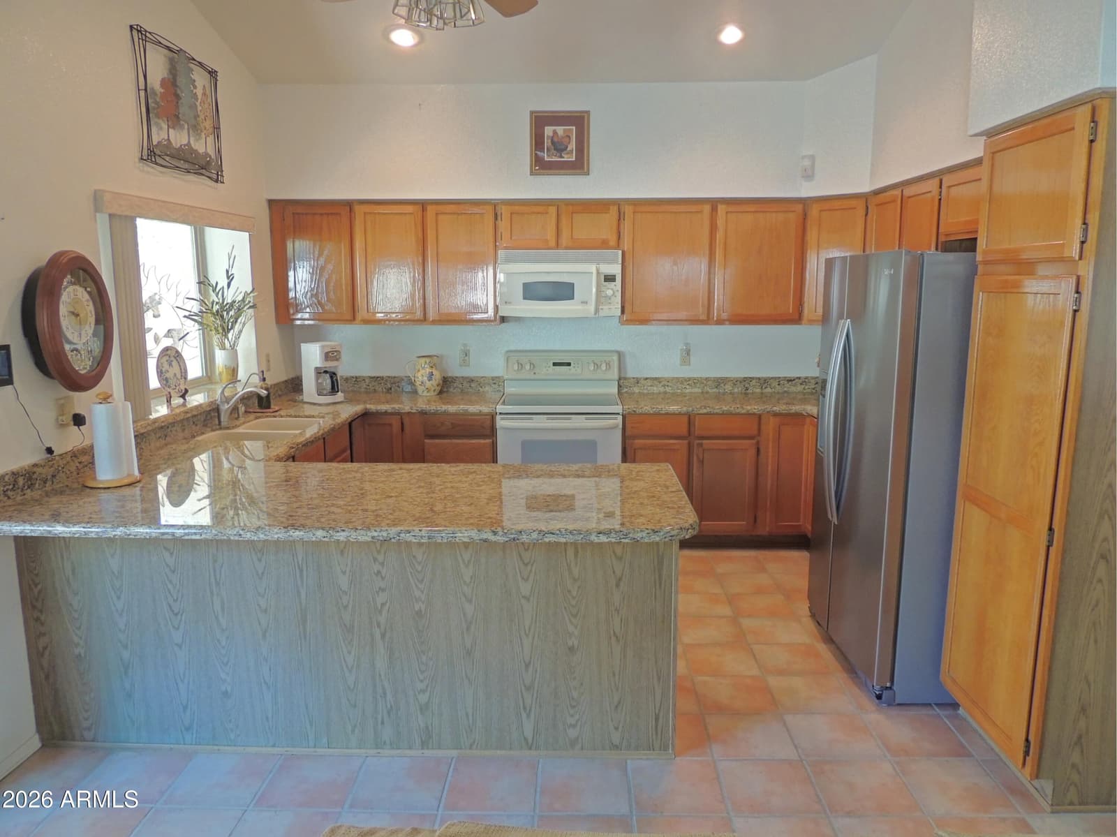 4350 E BADGER Way, Phoenix, AZ 85044 — photo 6 of 39