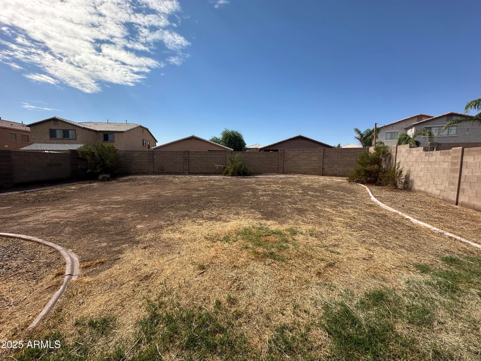 231 E MULE TRAIN Trail, San Tan Valley, AZ 85143 — photo 3 of 38