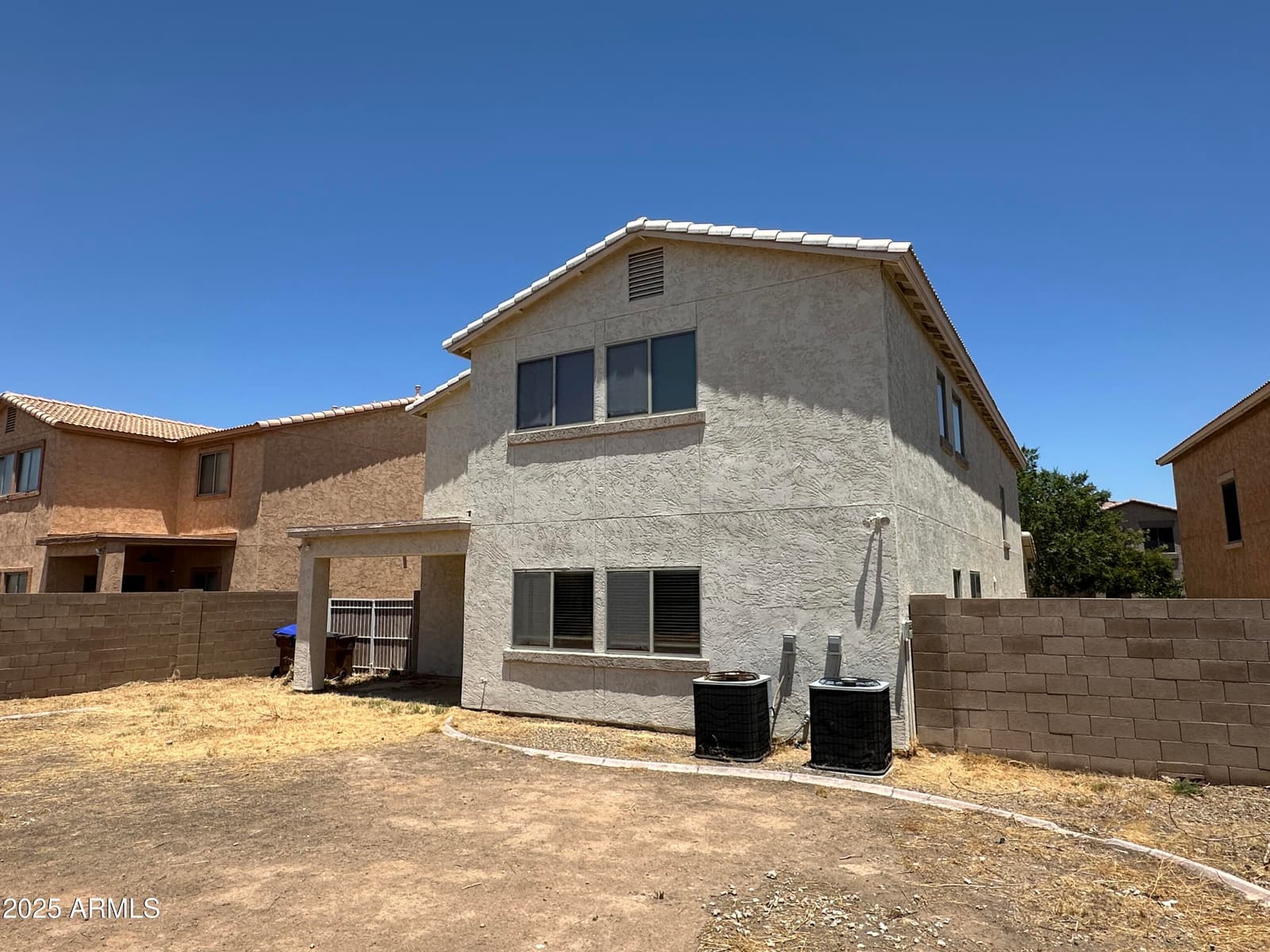 231 E MULE TRAIN Trail, San Tan Valley, AZ 85143 — photo 4 of 38