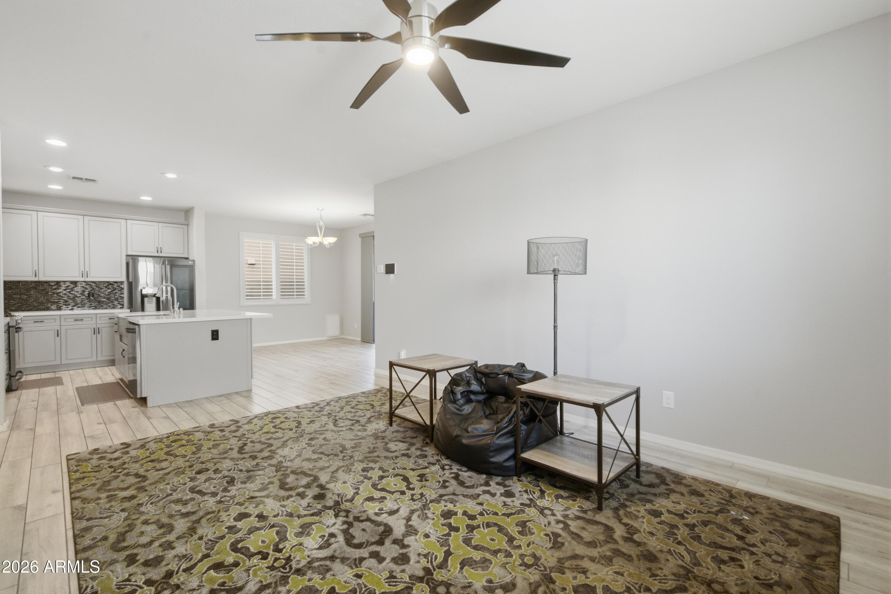 1692 W HOMESTEAD Drive, Chandler, AZ 85286 — photo 6 of 40