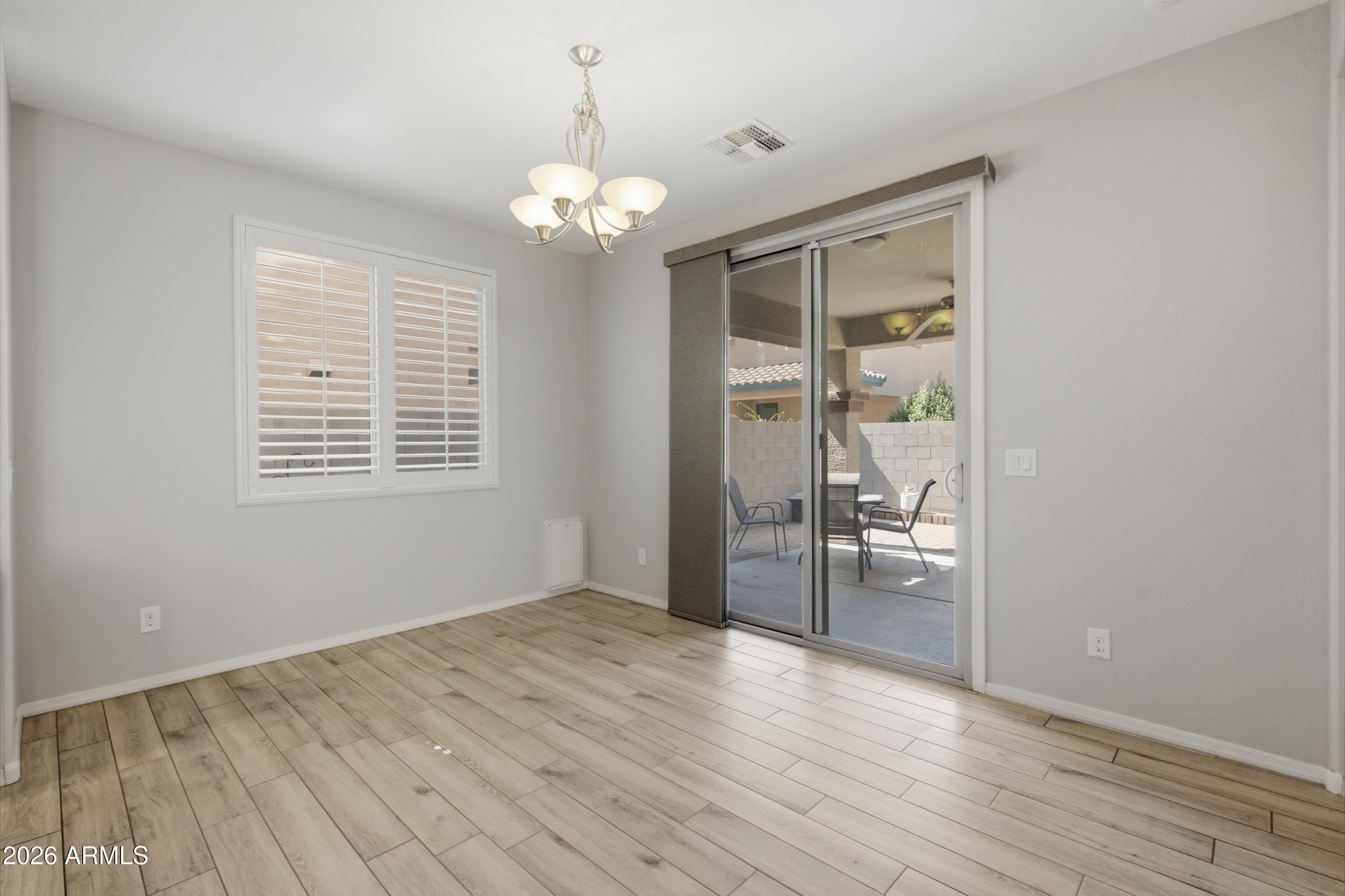 1692 W HOMESTEAD Drive, Chandler, AZ 85286 — photo 12 of 40