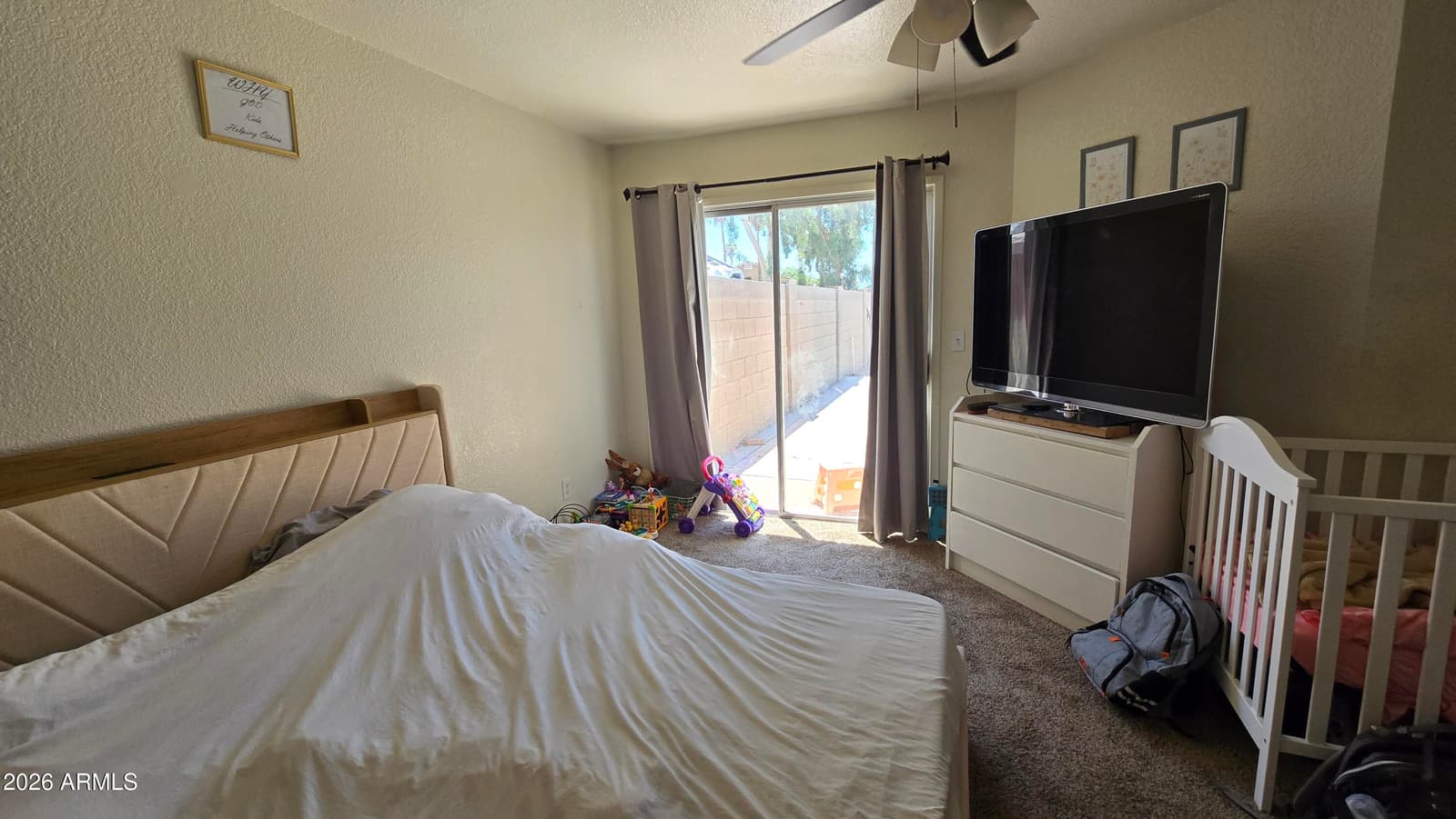 6826 S 17TH Way, Phoenix, AZ 85042 — photo 10 of 17