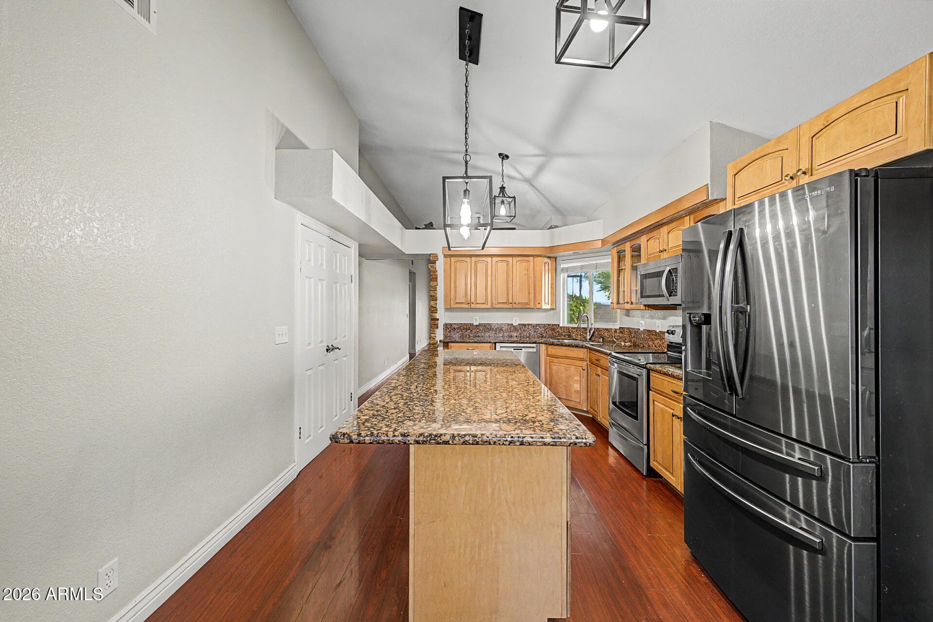 3463 N VERANO Court, Chandler, AZ 85224 — photo 14 of 42