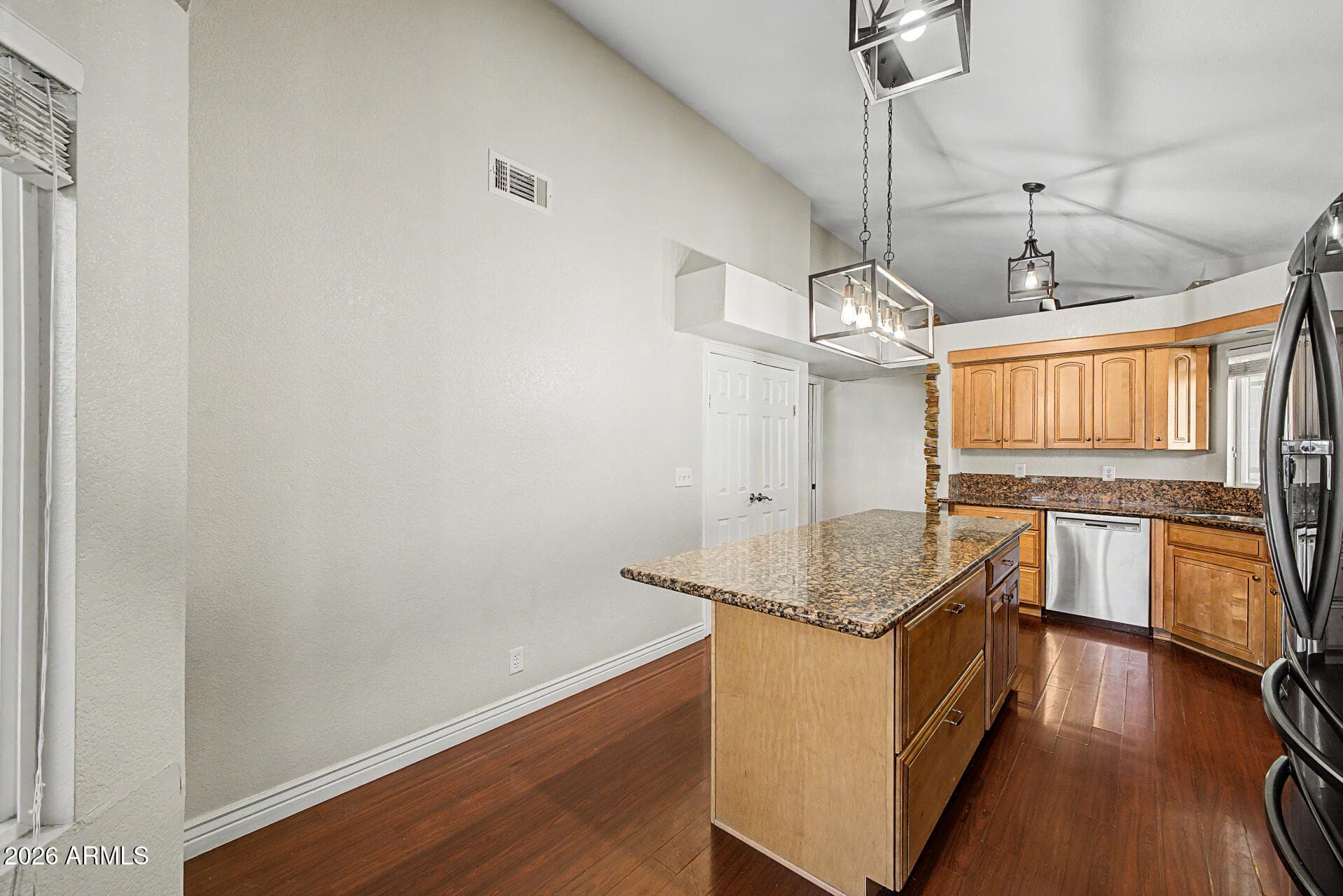 3463 N VERANO Court, Chandler, AZ 85224 — photo 15 of 42