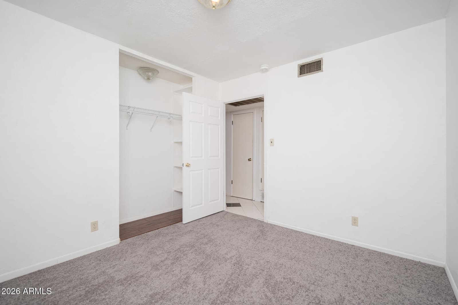 2919 W MANDALAY Lane, Phoenix, AZ 85053 — photo 17 of 32