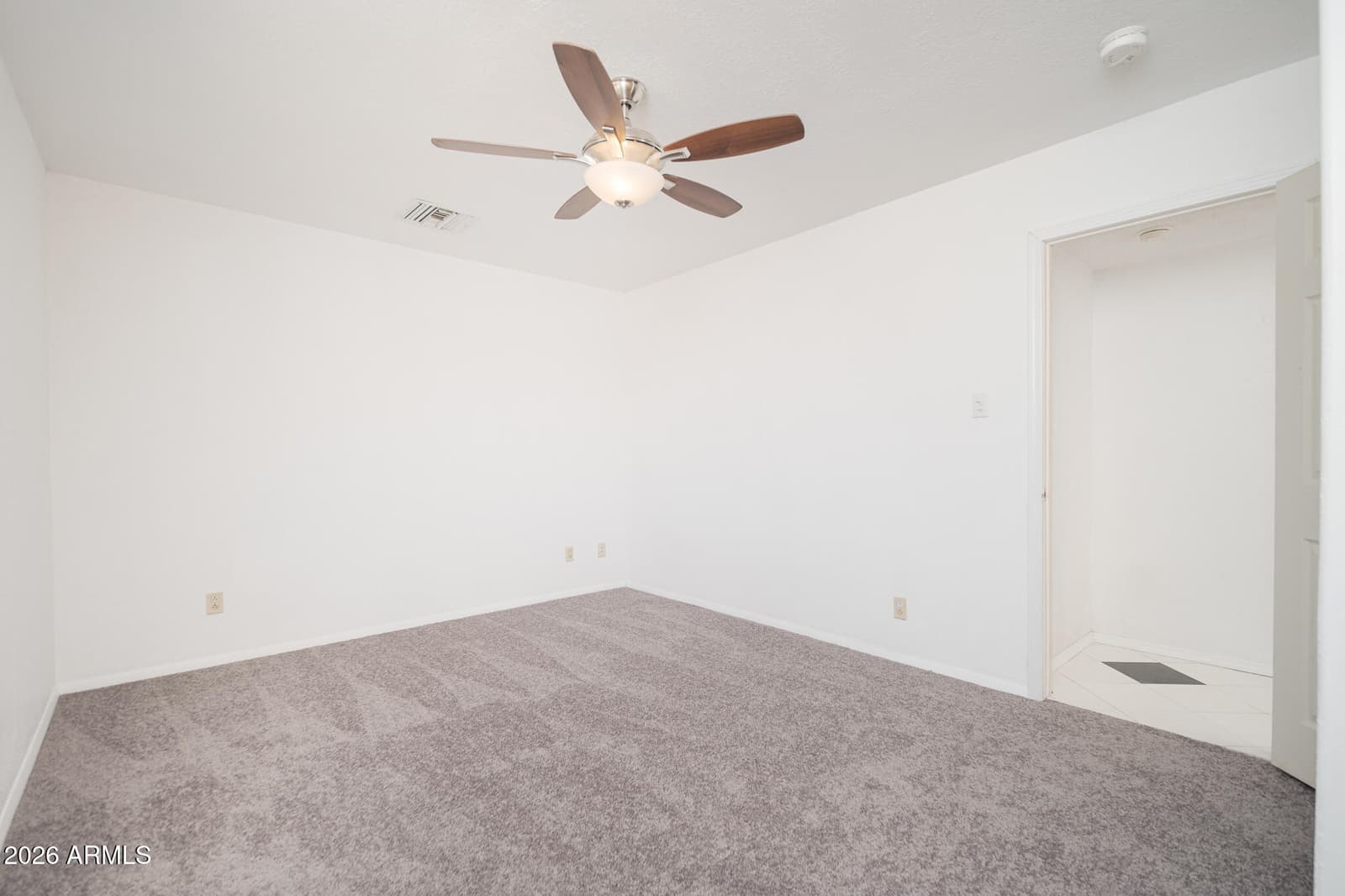 2919 W MANDALAY Lane, Phoenix, AZ 85053 — photo 21 of 32