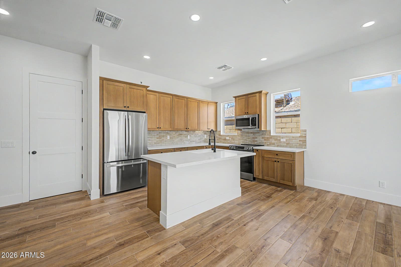423 N PIMA, Mesa, AZ 85201 — photo 10 of 36