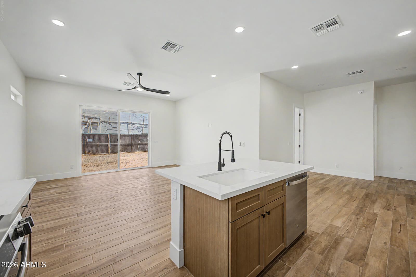 423 N PIMA, Mesa, AZ 85201 — photo 11 of 36