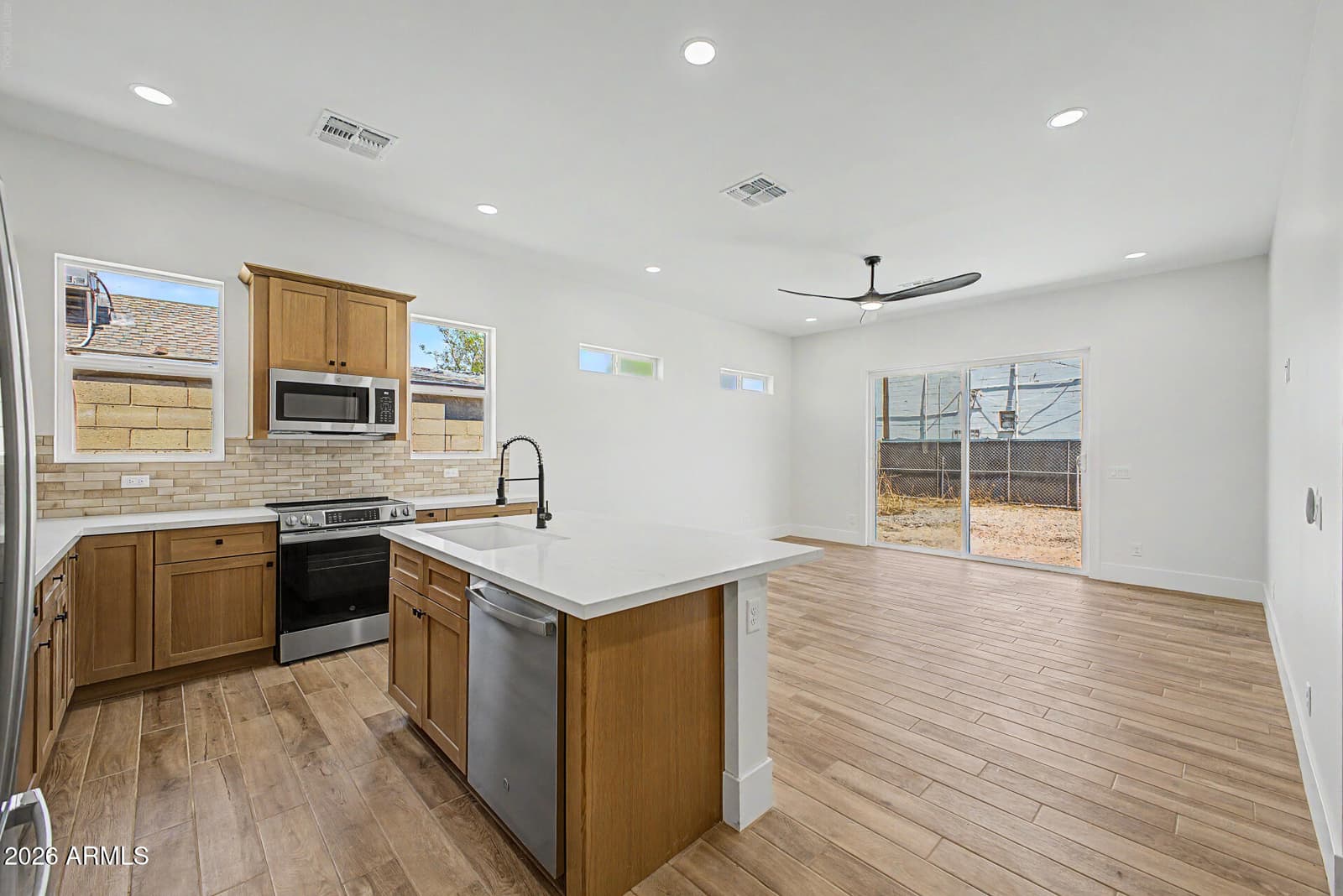 423 N PIMA, Mesa, AZ 85201 — photo 12 of 36