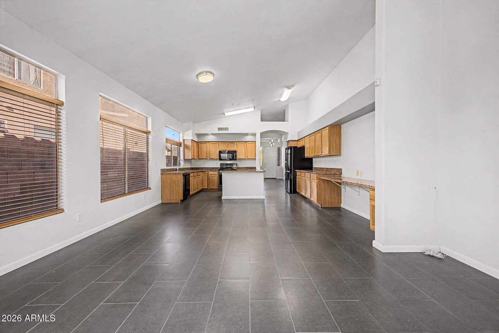23426 N 21ST Place, Phoenix, AZ 85024 — photo 7 of 38