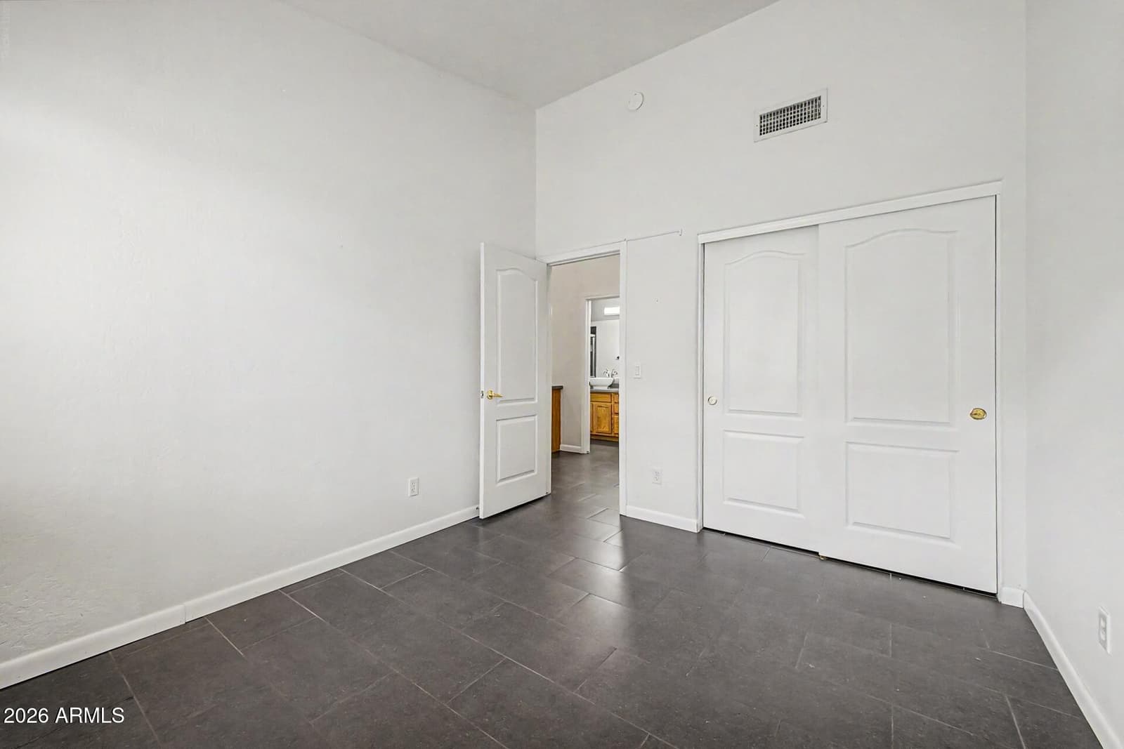 23426 N 21ST Place, Phoenix, AZ 85024 — photo 16 of 38