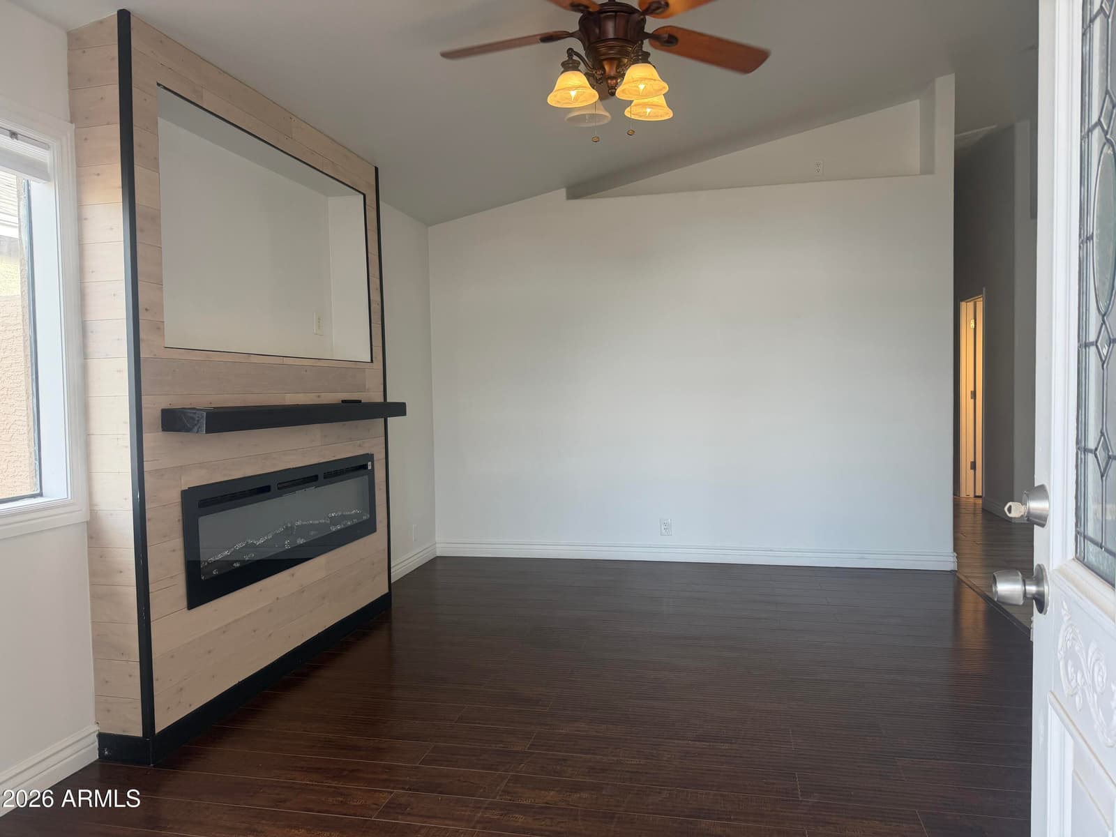 8926 W VALE Drive, Phoenix, AZ 85037 — photo 2 of 15