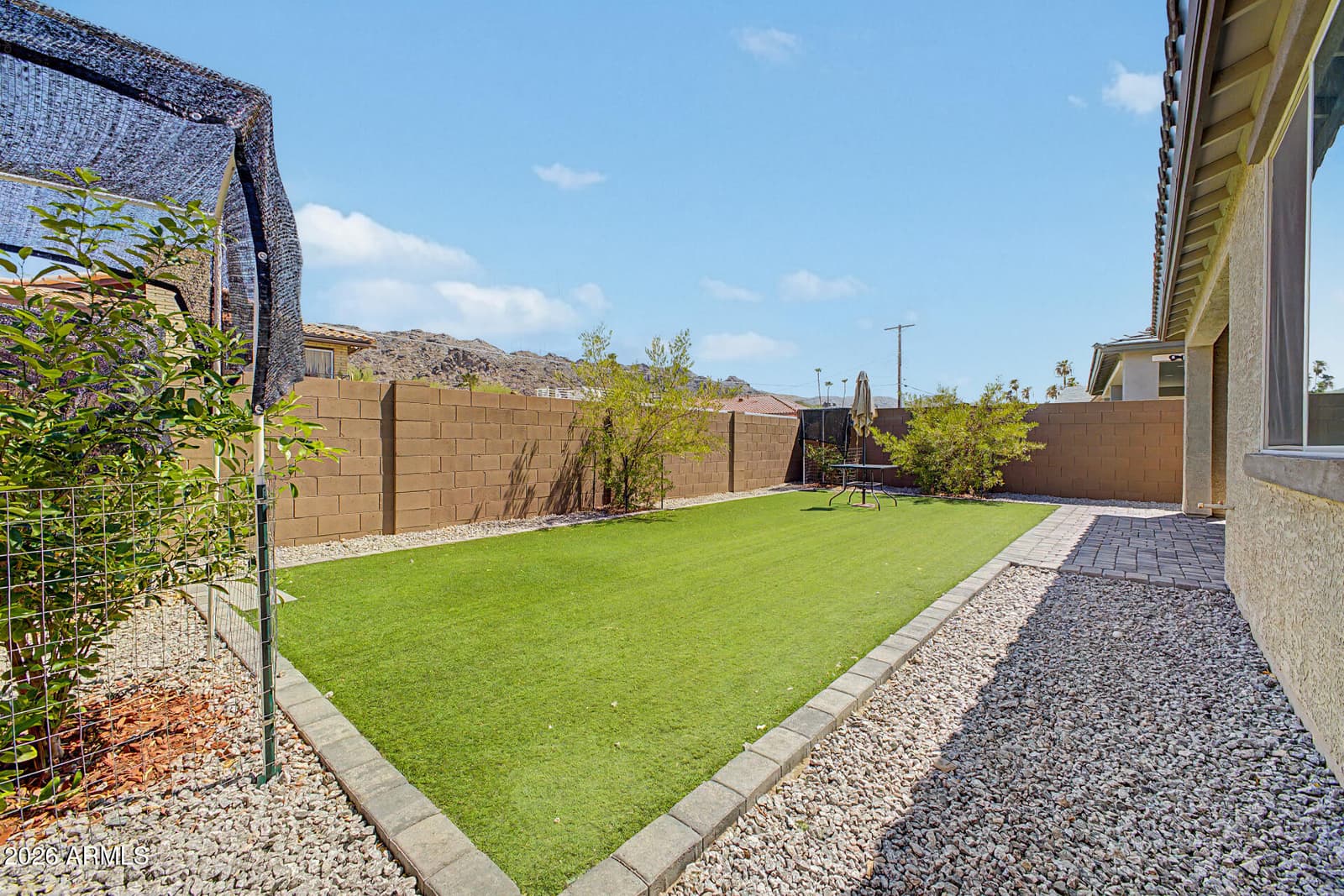 433 E SPIRIT Trail, Phoenix, AZ 85042 — photo 30 of 33