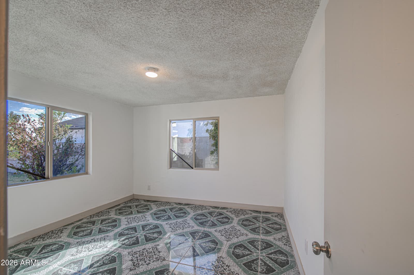 3204 W MONTE VISTA Road, Phoenix, AZ 85009 — photo 20 of 42