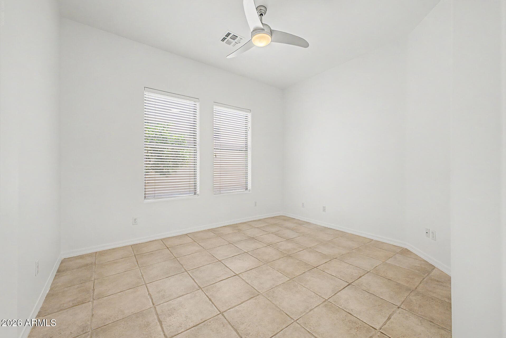 7377 E RUSSET SKY Drive, Scottsdale, AZ 85266 — photo 17 of 45