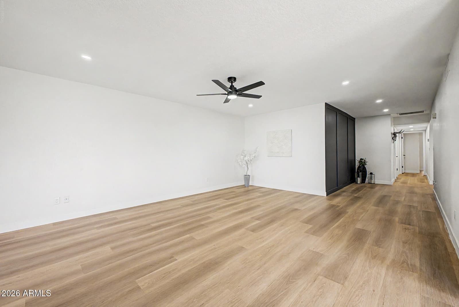 8202 N 21ST Drive B201, Phoenix, AZ 85021 — photo 11 of 40