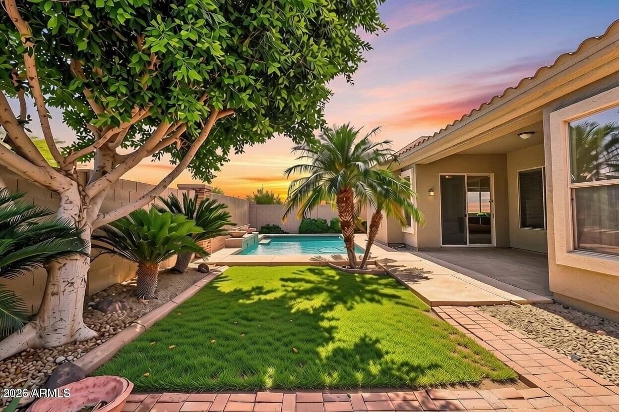 3349 W MONTELLO Road, Phoenix, AZ 85086 — photo 4 of 54
