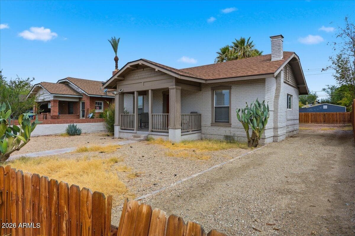 1514 E FILLMORE Street, Phoenix, AZ 85006 — photo 9 of 31