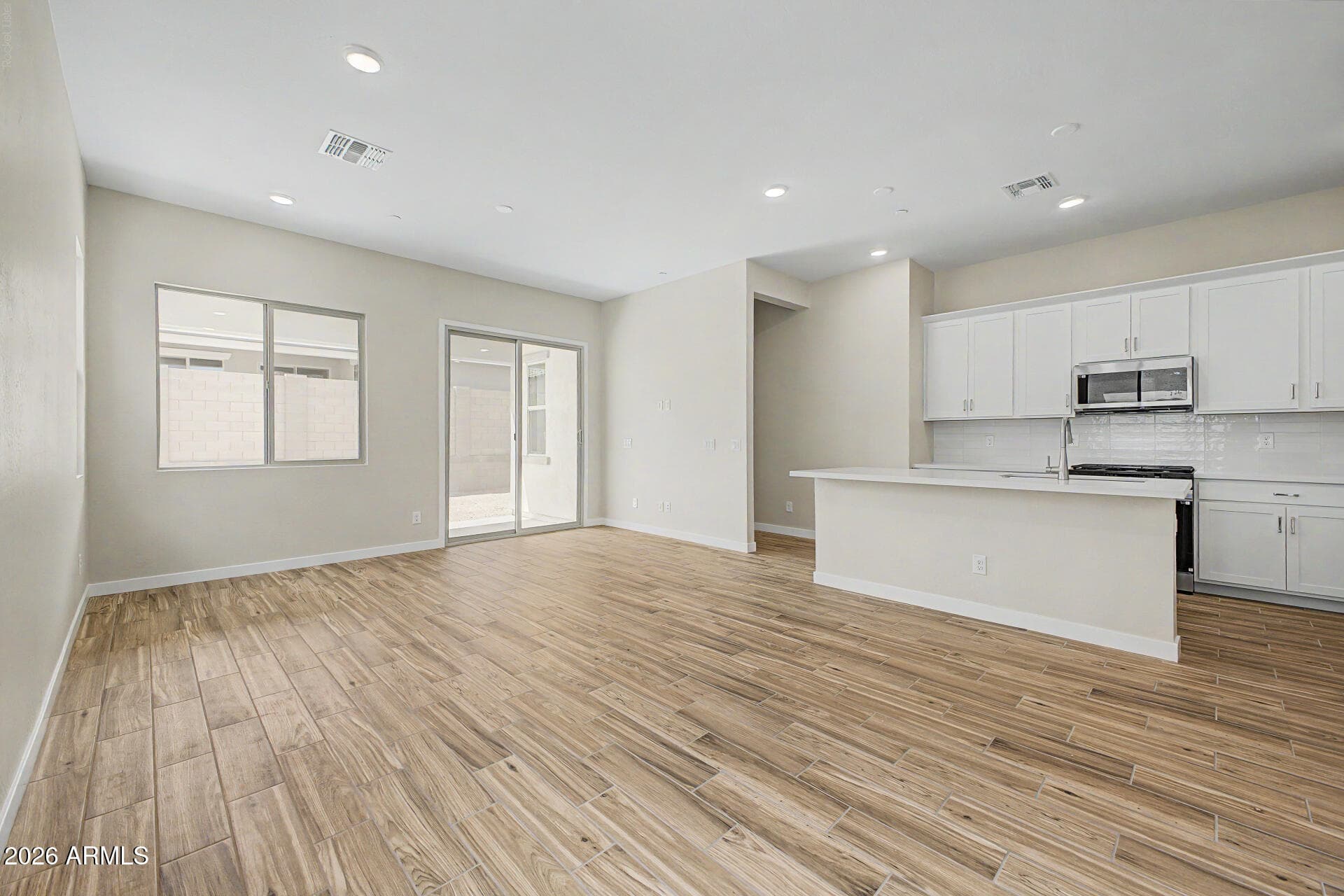 5600 N 205TH Drive, Buckeye, AZ 85396 — photo 3 of 15