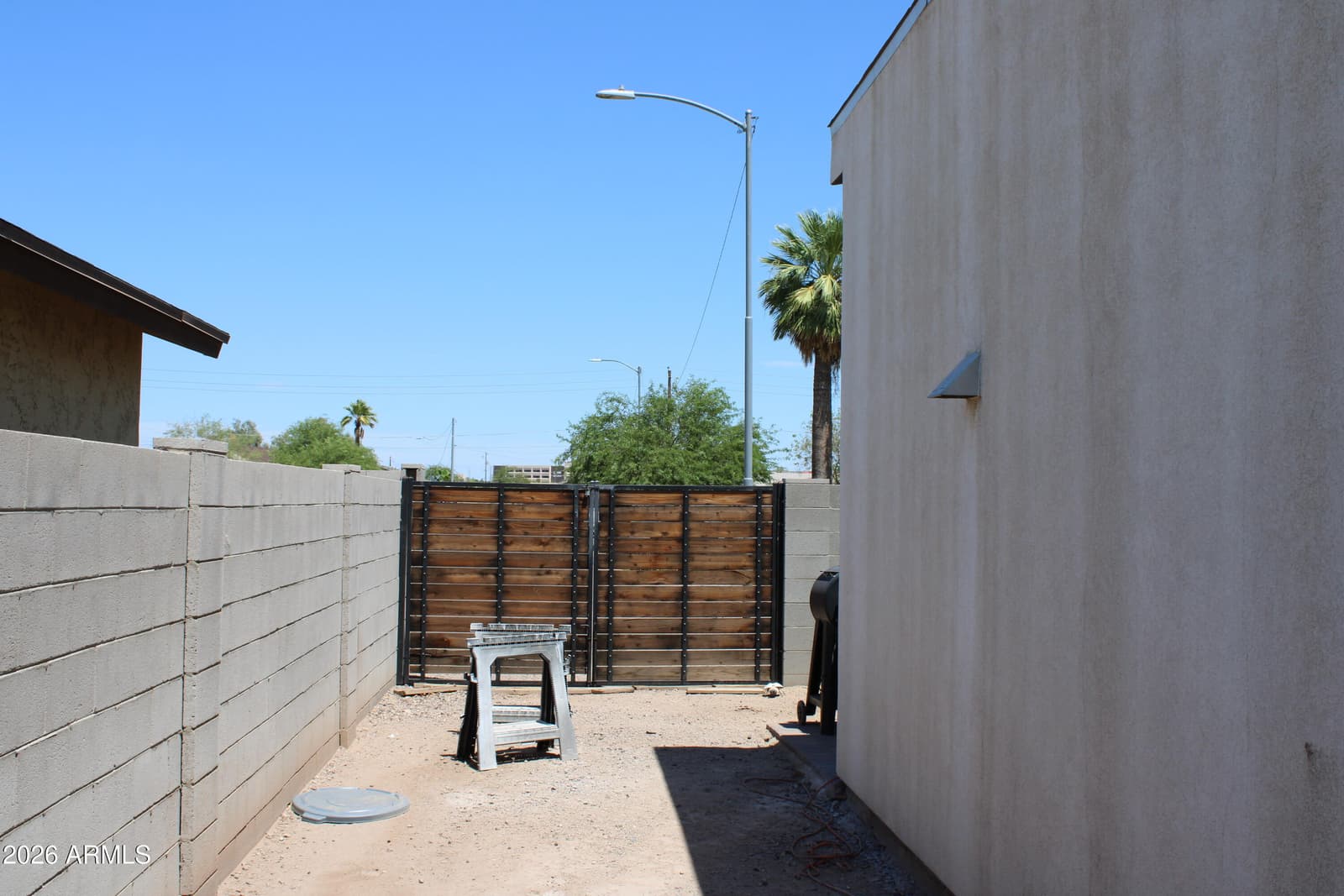 1233 S 15TH Drive, Phoenix, AZ 85007 — photo 22 of 25