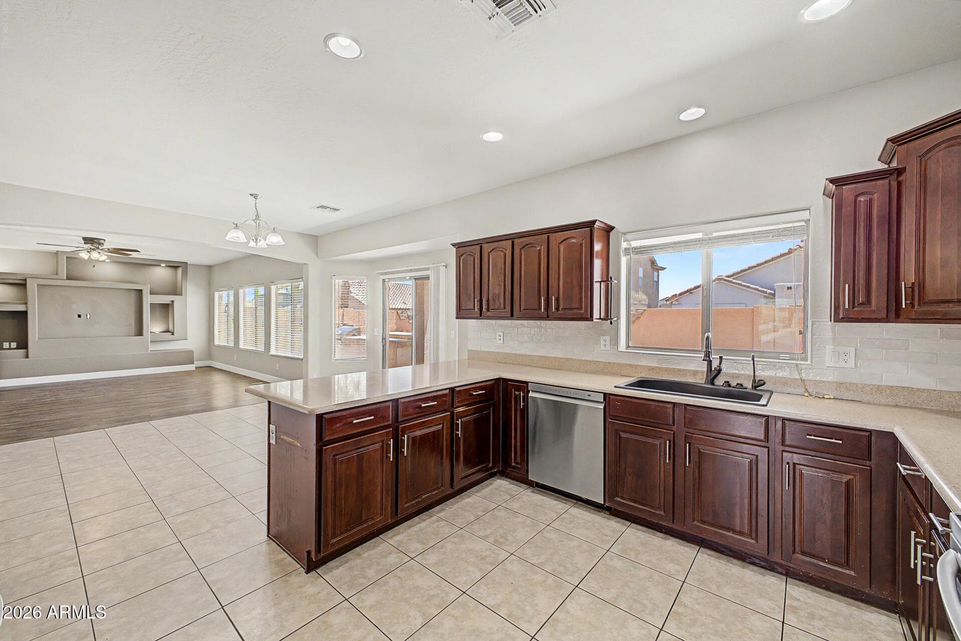 17873 W WATSON Lane, Surprise, AZ 85388 — photo 16 of 61
