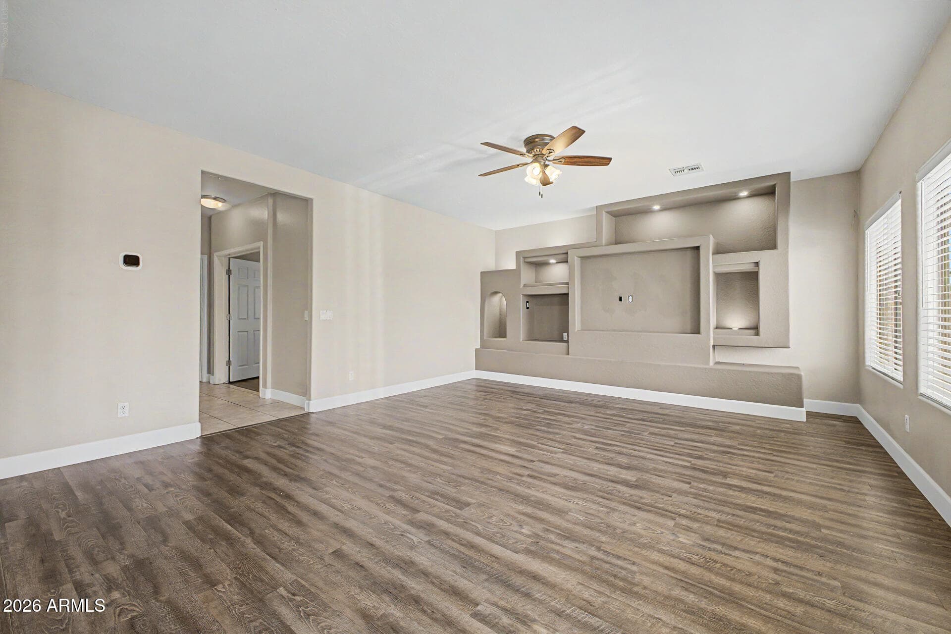 17873 W WATSON Lane, Surprise, AZ 85388 — photo 21 of 61